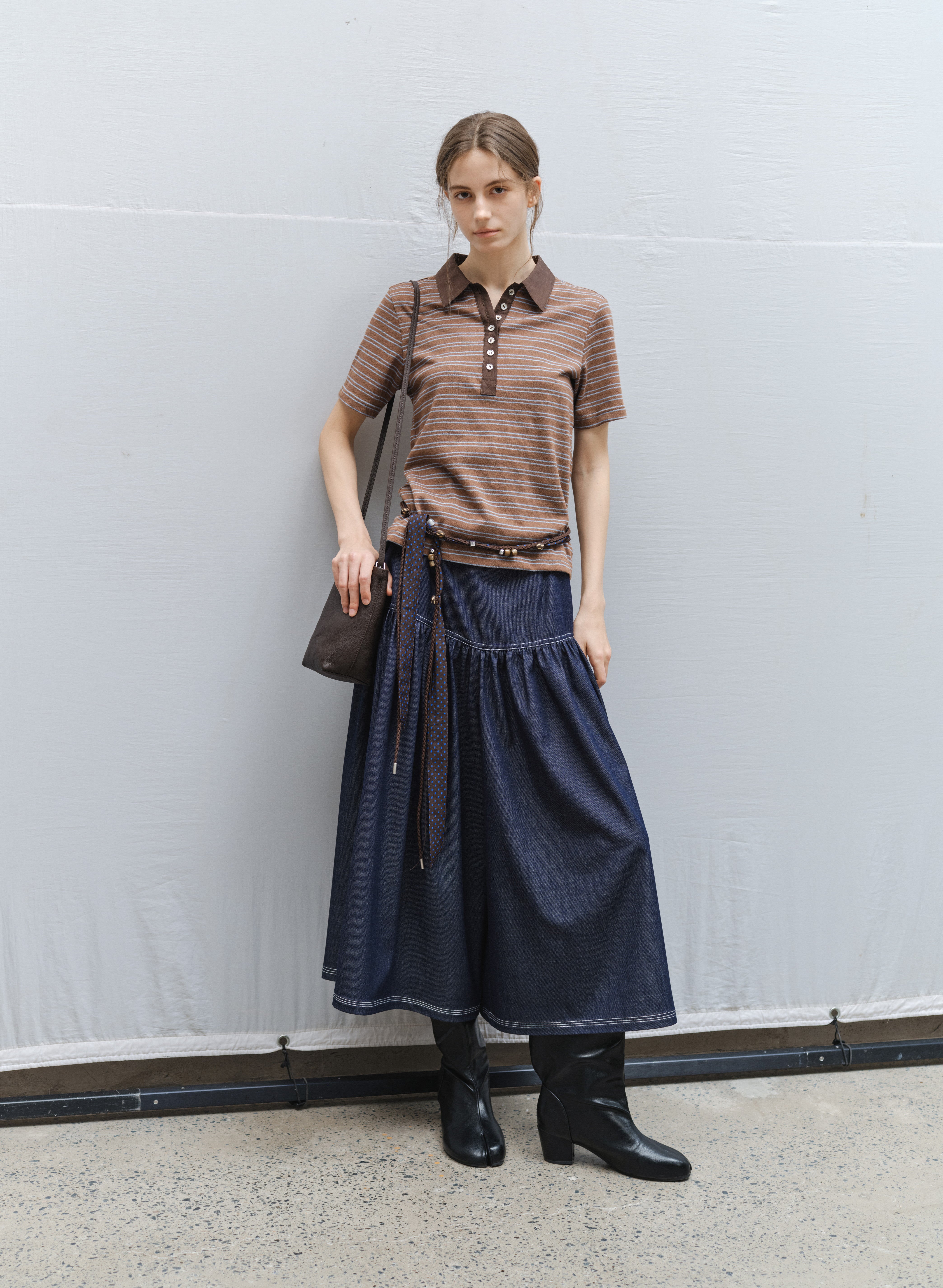 LINEAR BUTTON STRIPE TEE