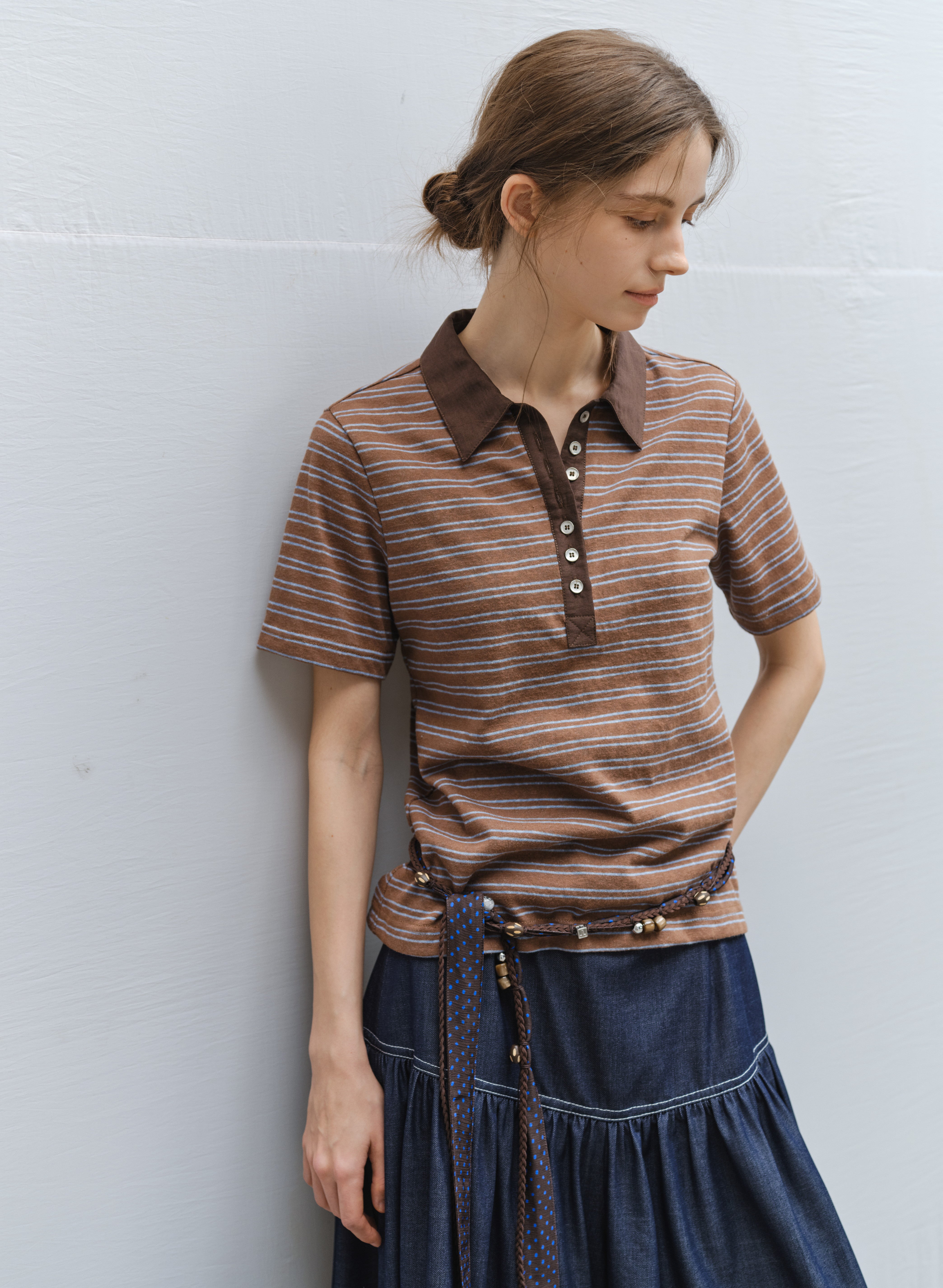 LINEAR BUTTON STRIPE TEE
