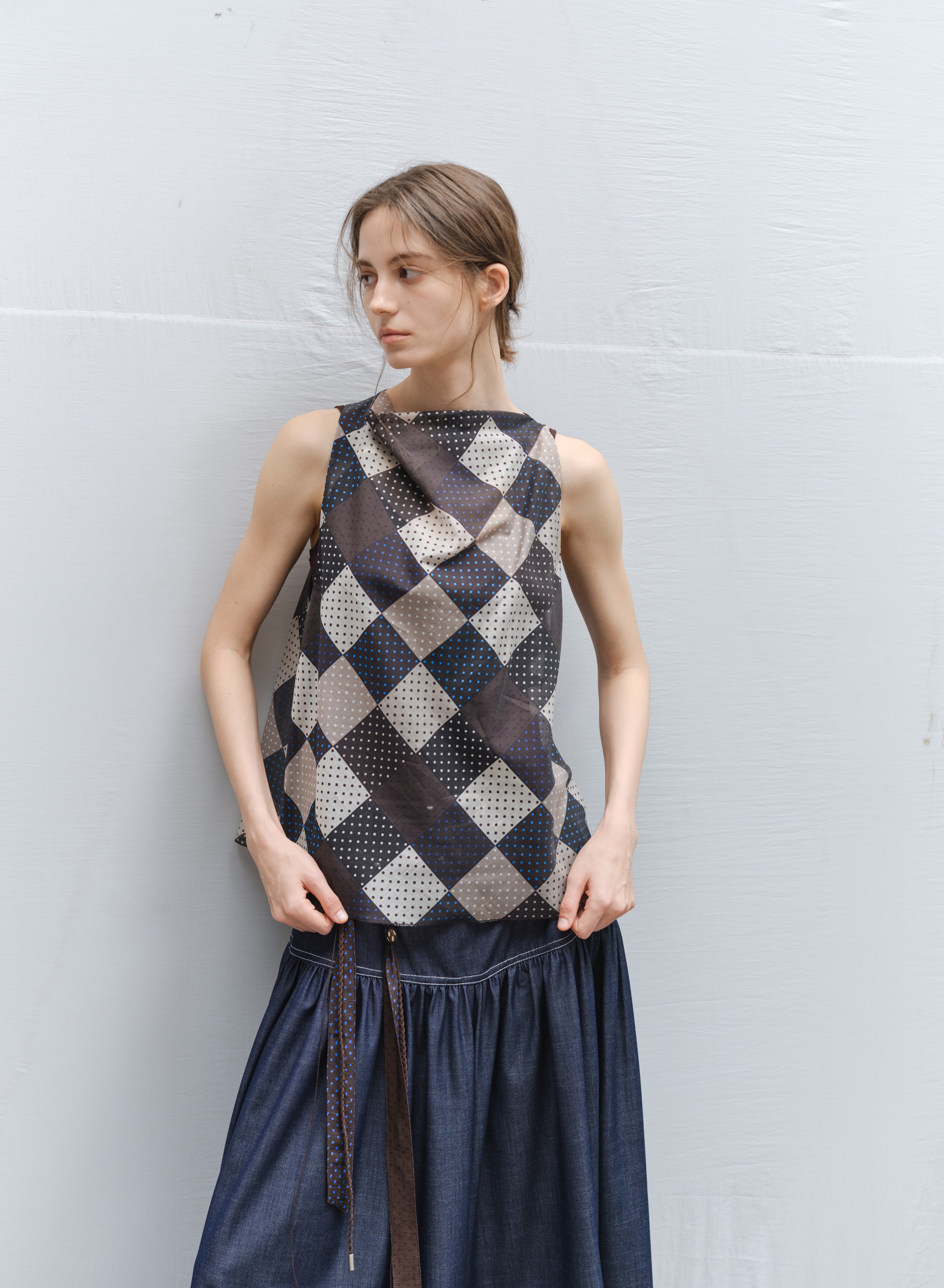 AIRY DOT CHECK TOP