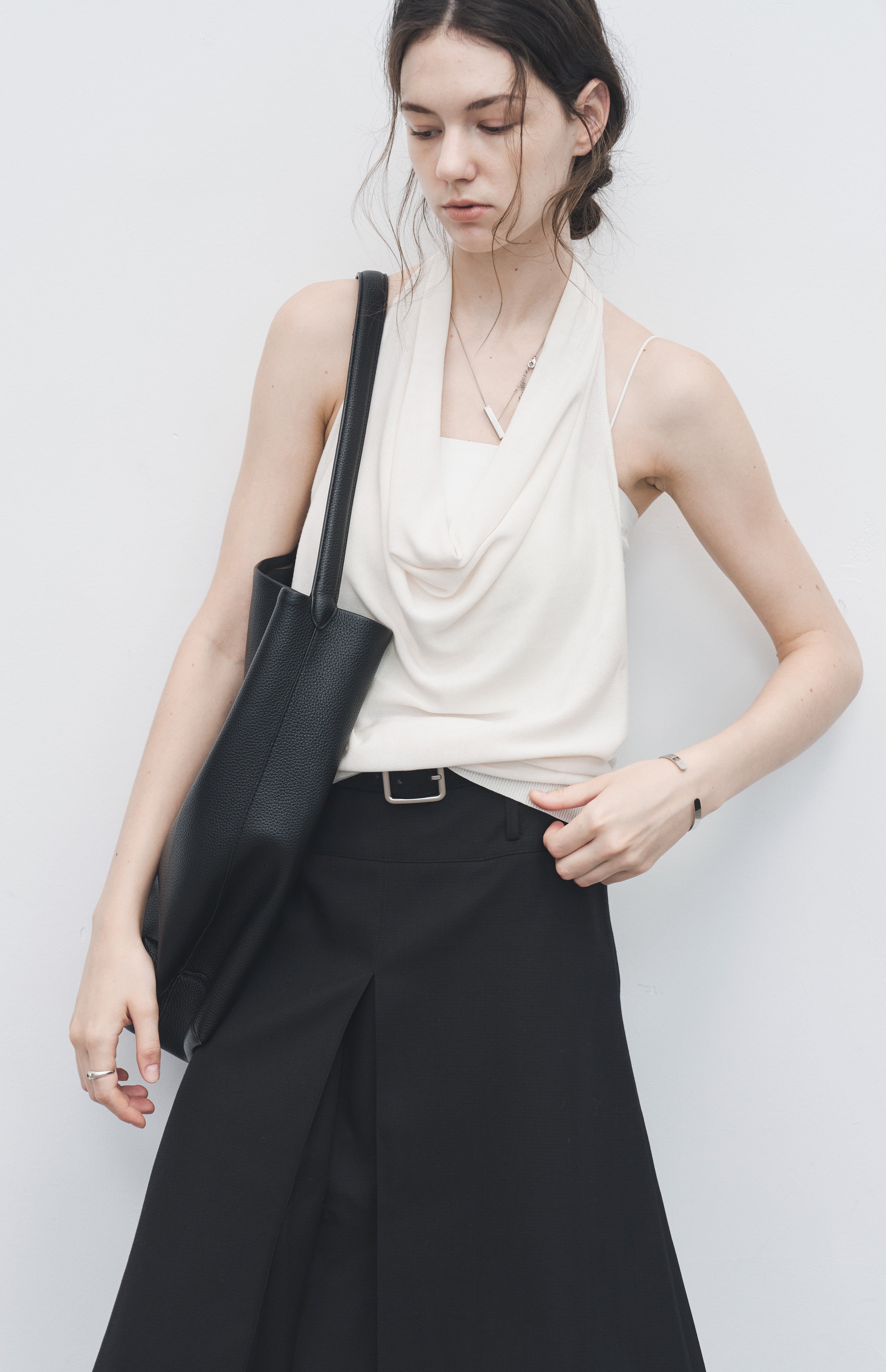 HALTER NECK DRAPED TOP
