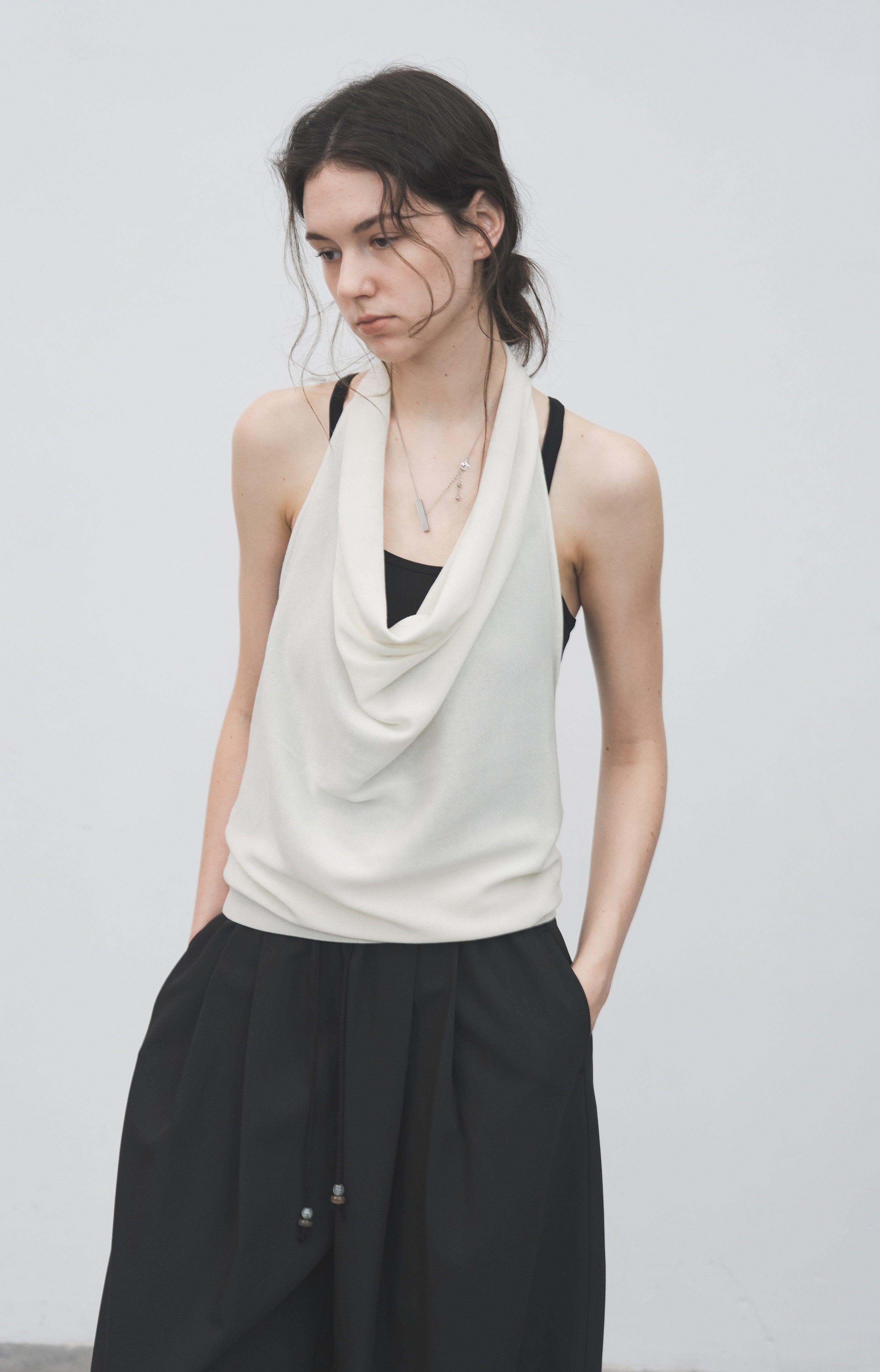 HALTER NECK DRAPED TOP