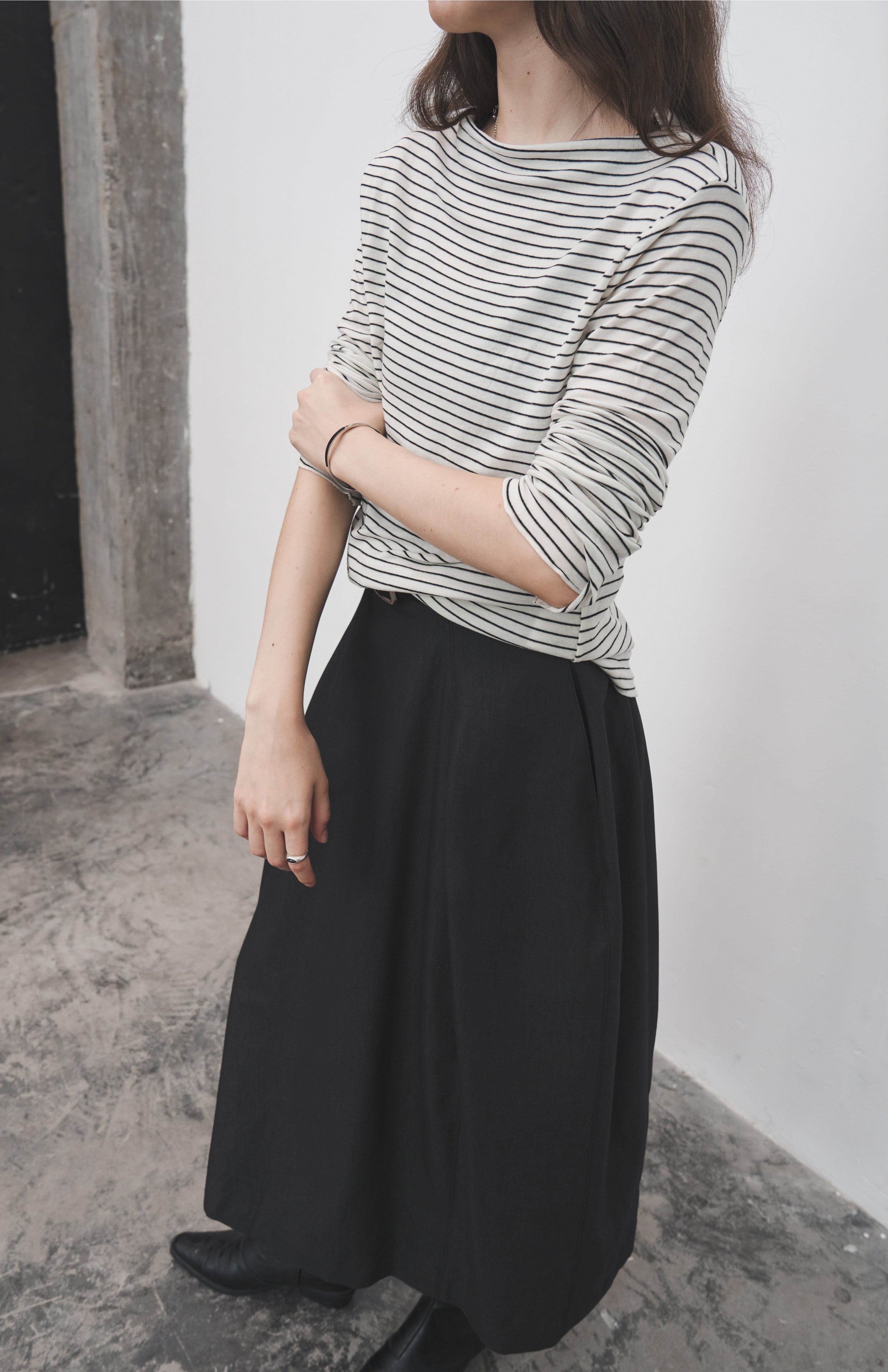 WIDE CUT COCOON SKIRT / ワイドカットコクーンスカート