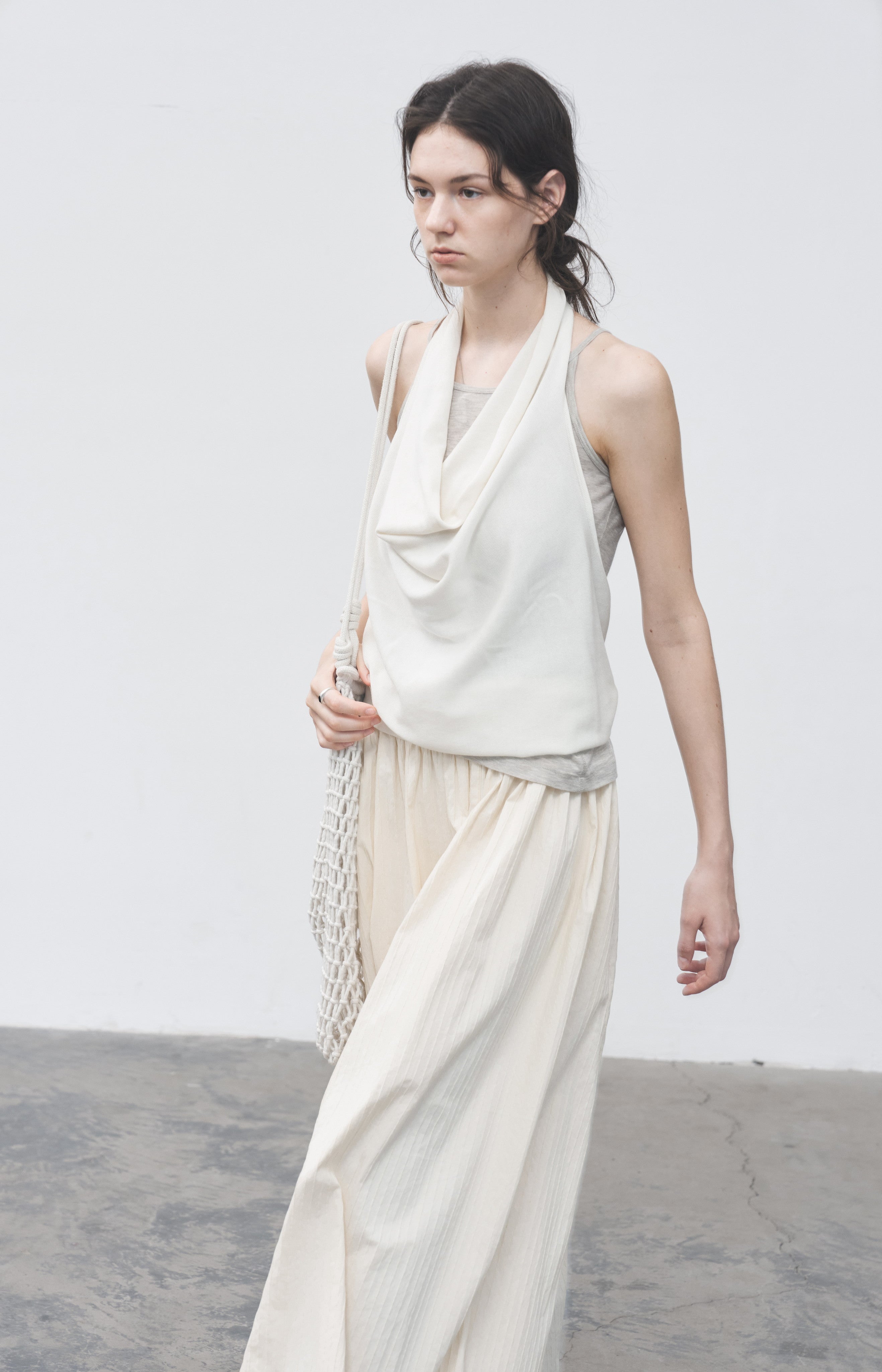 HALTER NECK DRAPED TOP