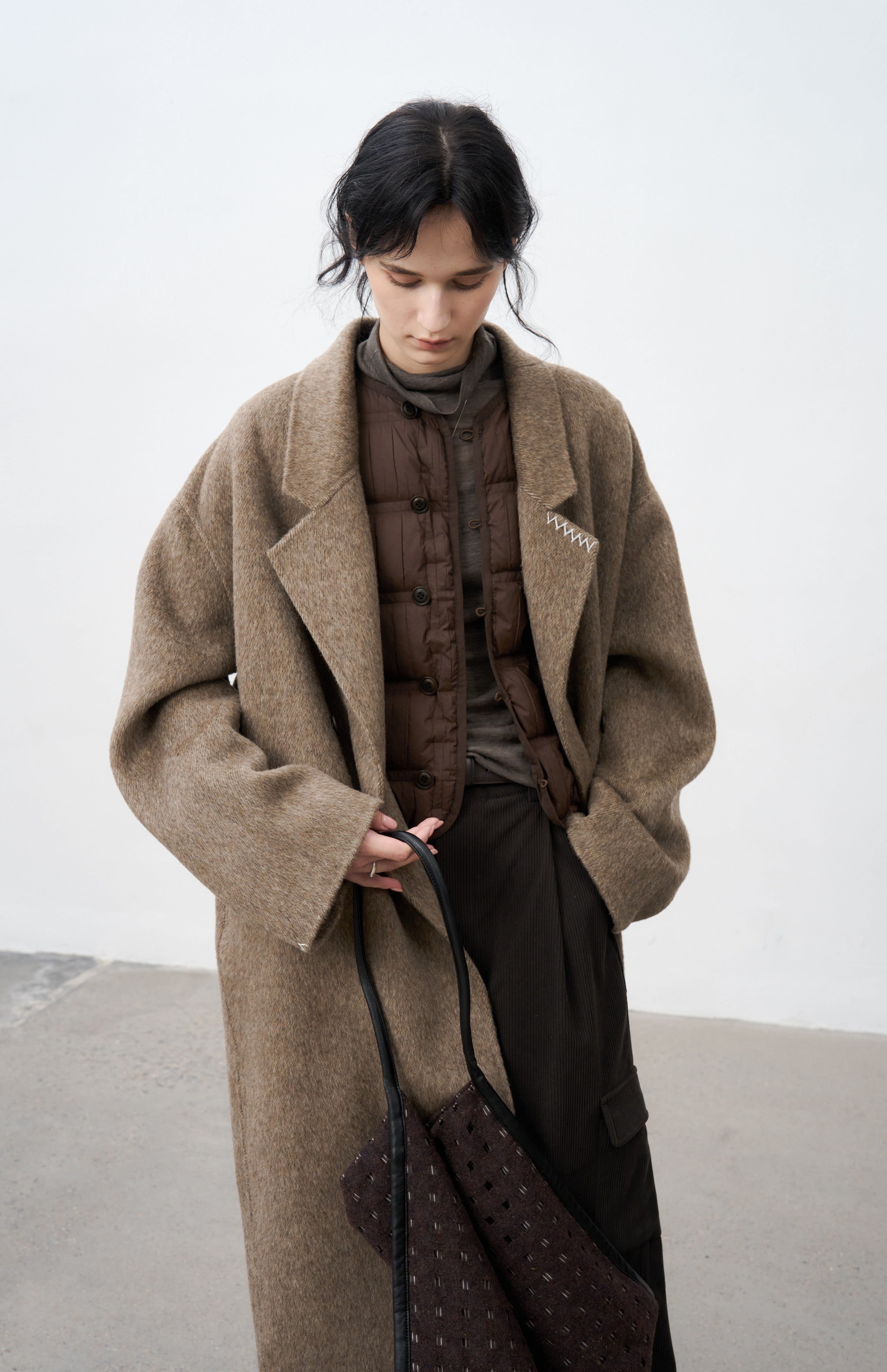 SOFT FURRY WOOL COAT / 소프트 파리 울 코트