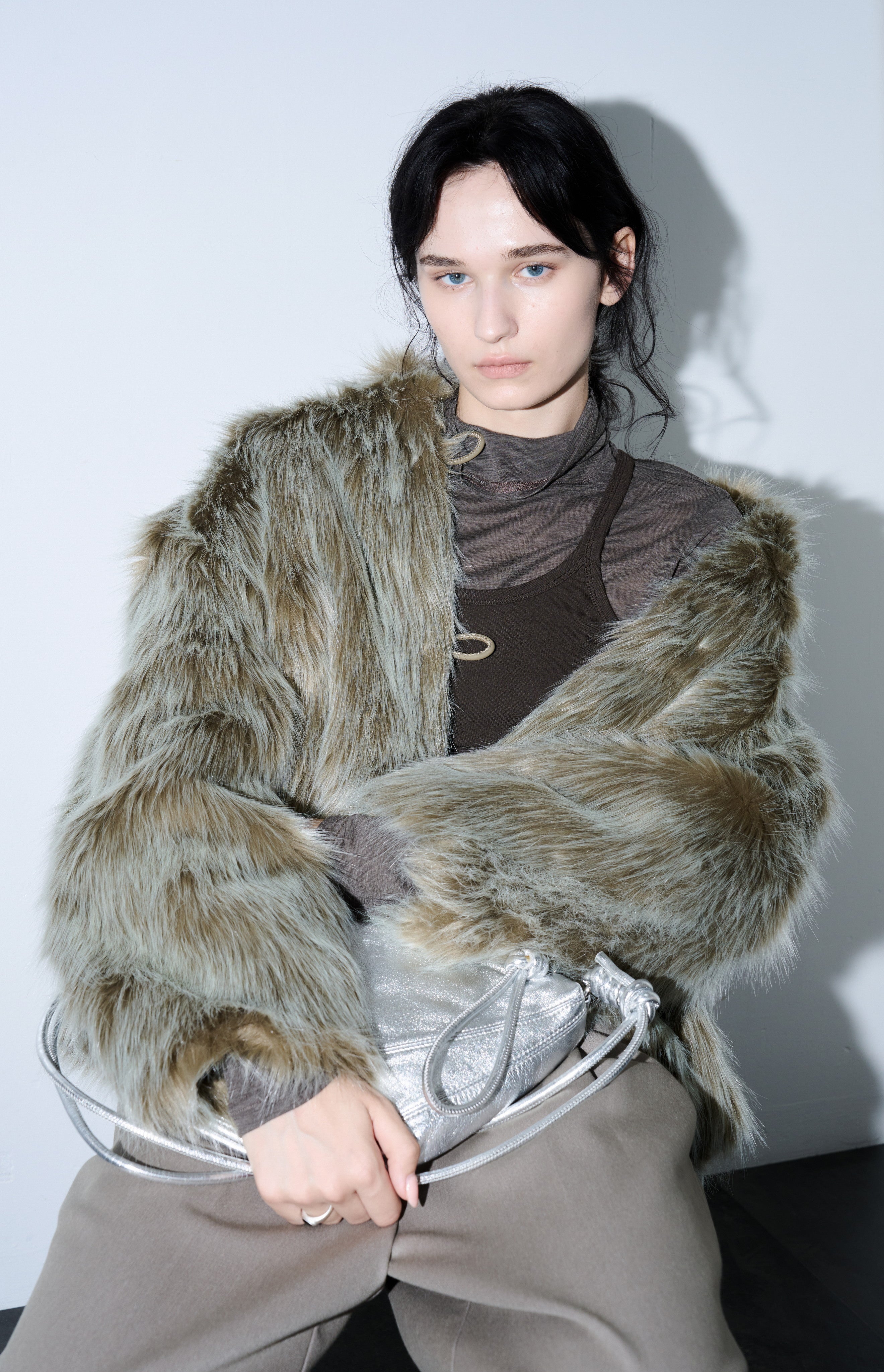 FADED TONE FUR JACKET / 페이드 톤 퍼 재킷