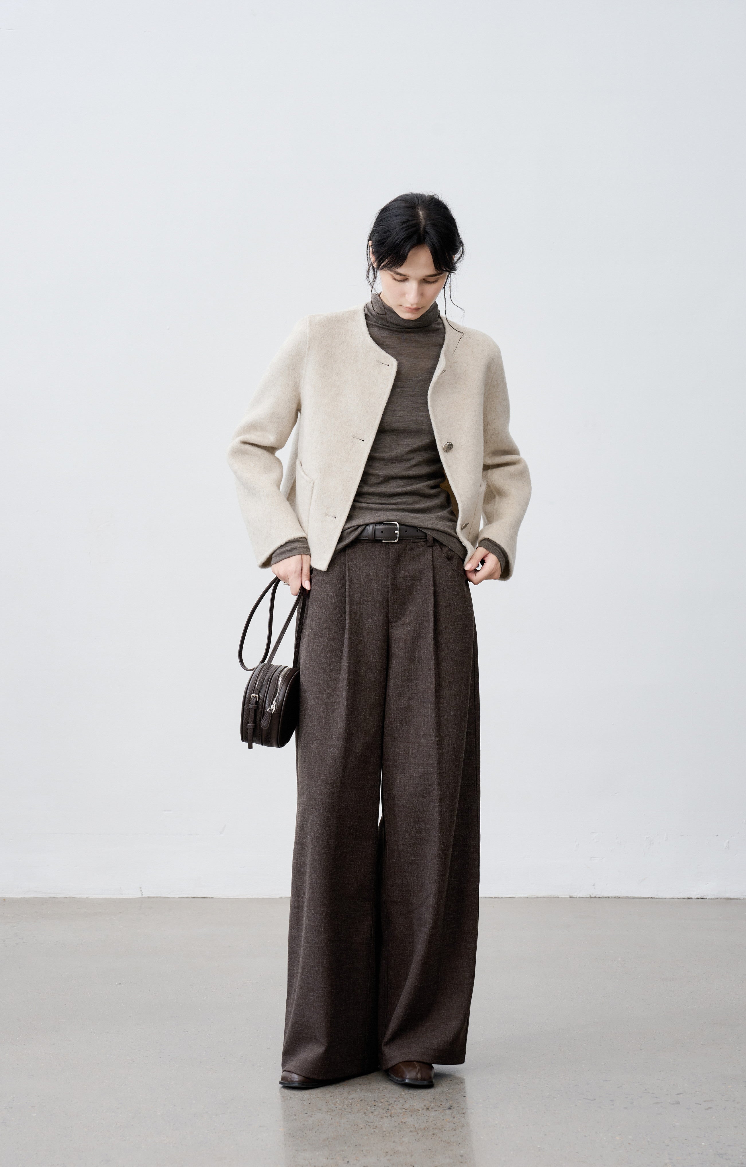 SLIM FIT TURTLE SWEATER / 슬림 피트 터틀 스웨터
