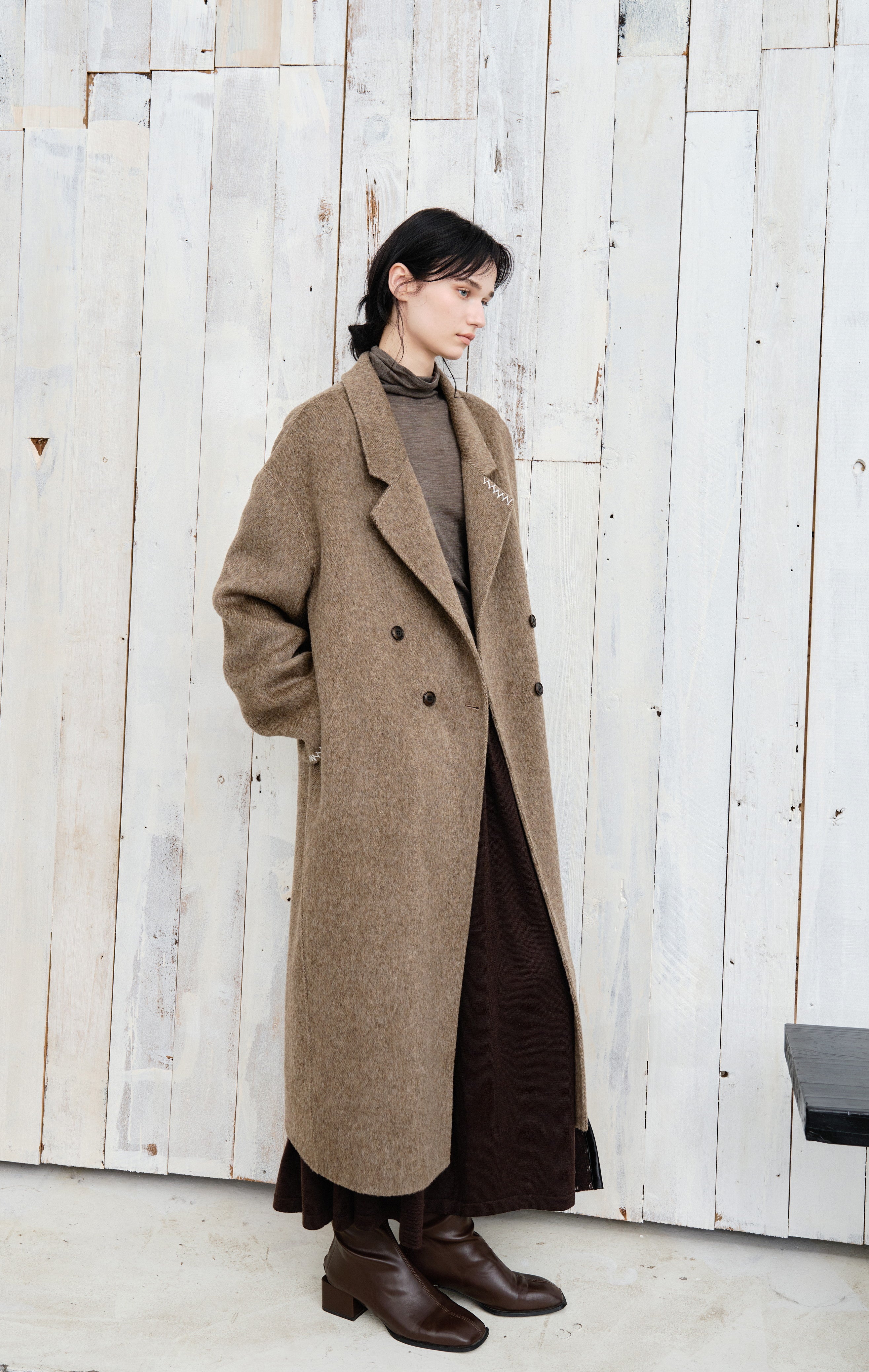 SOFT FURRY WOOL COAT / 소프트 파리 울 코트