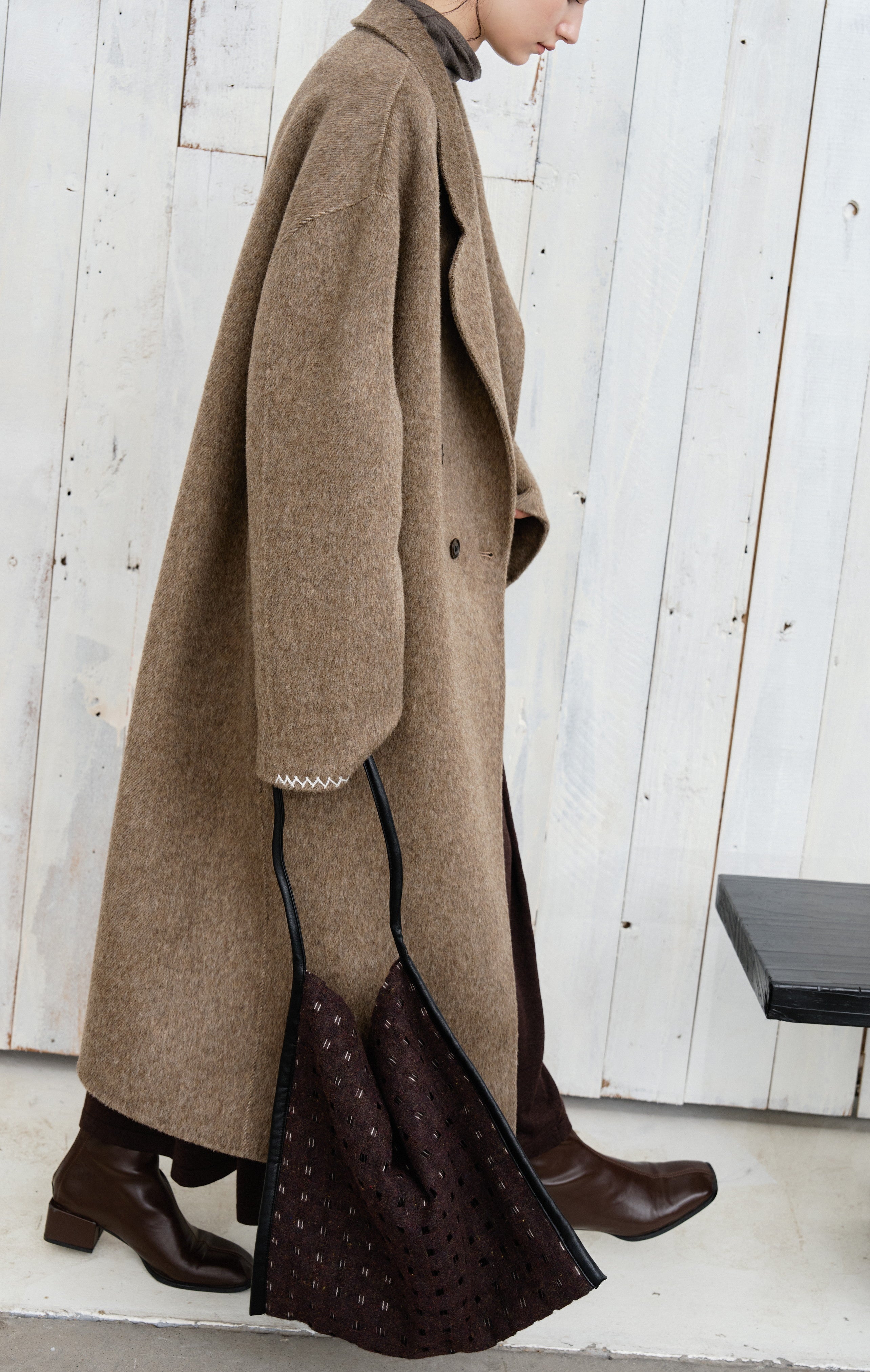 SOFT FURRY WOOL COAT / 소프트 파리 울 코트