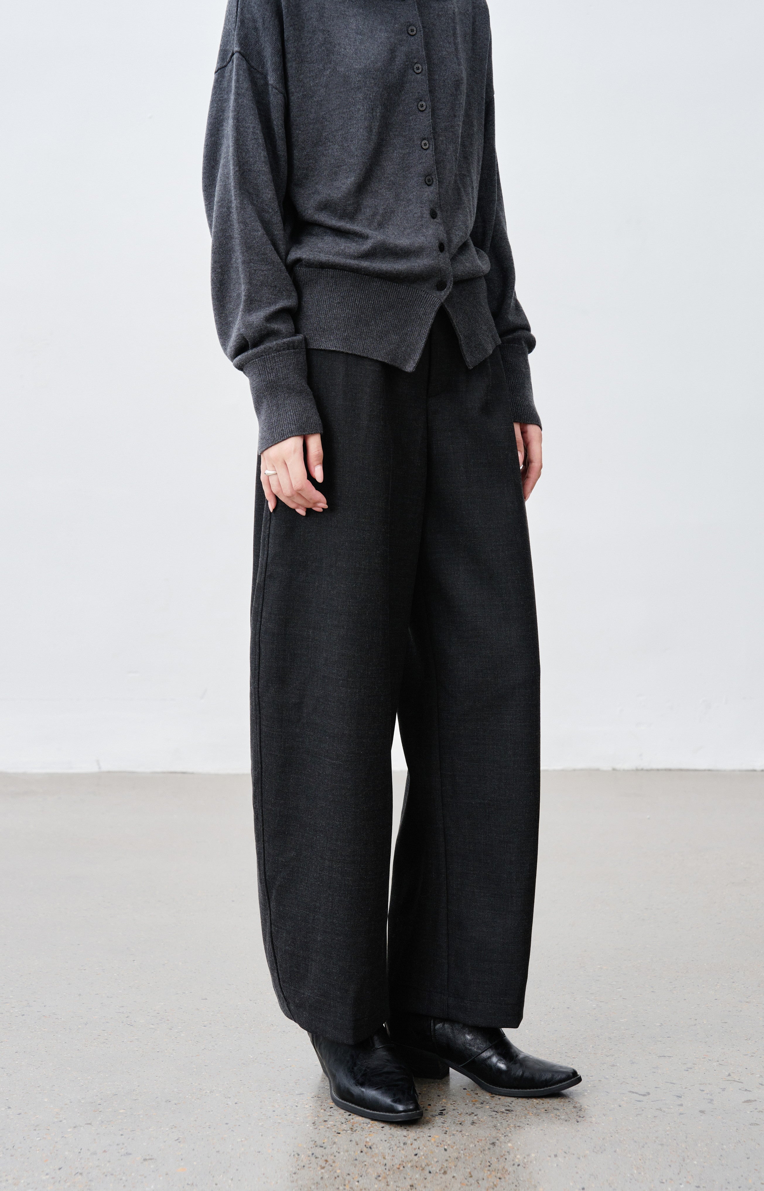WIDE LEG CROPPED PANTS / ワイドレッグクロップドパンツ