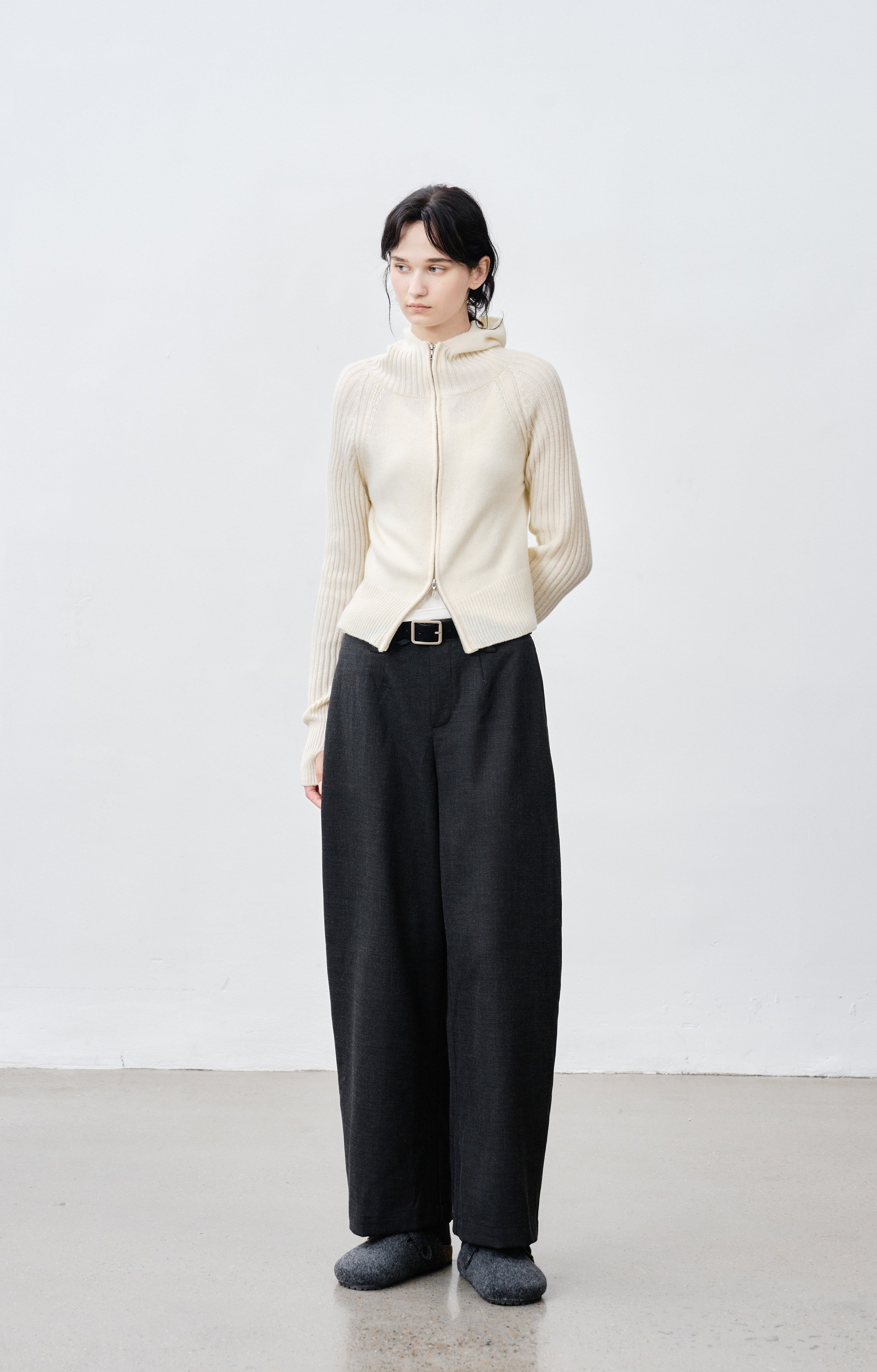 WIDE LEG CROPPED PANTS / ワイドレッグクロップドパンツ