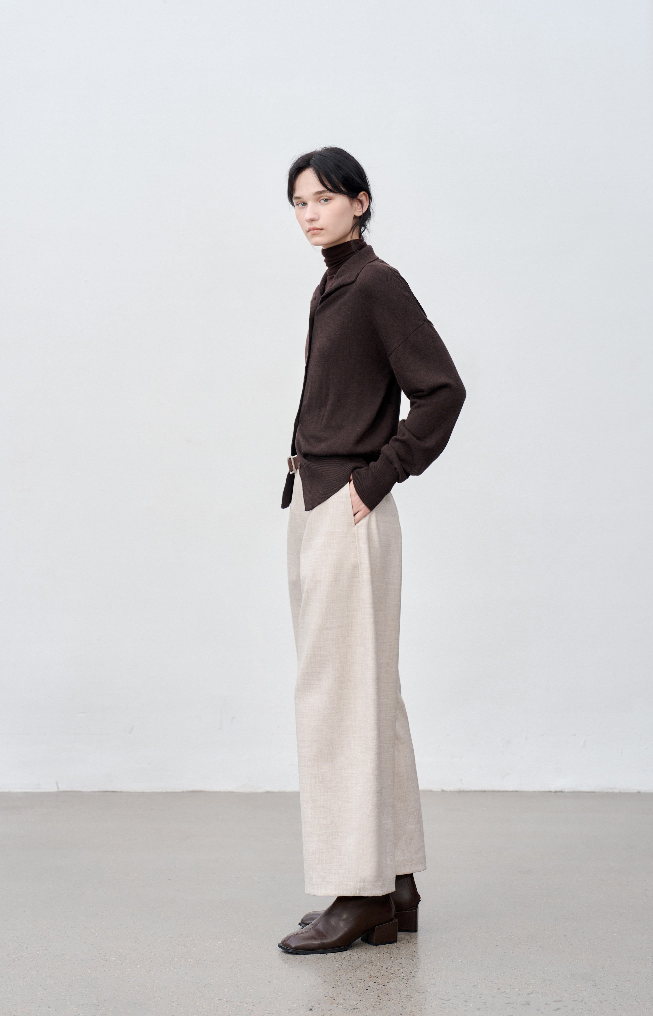 WIDE LEG CROPPED PANTS / ワイドレッグクロップドパンツ