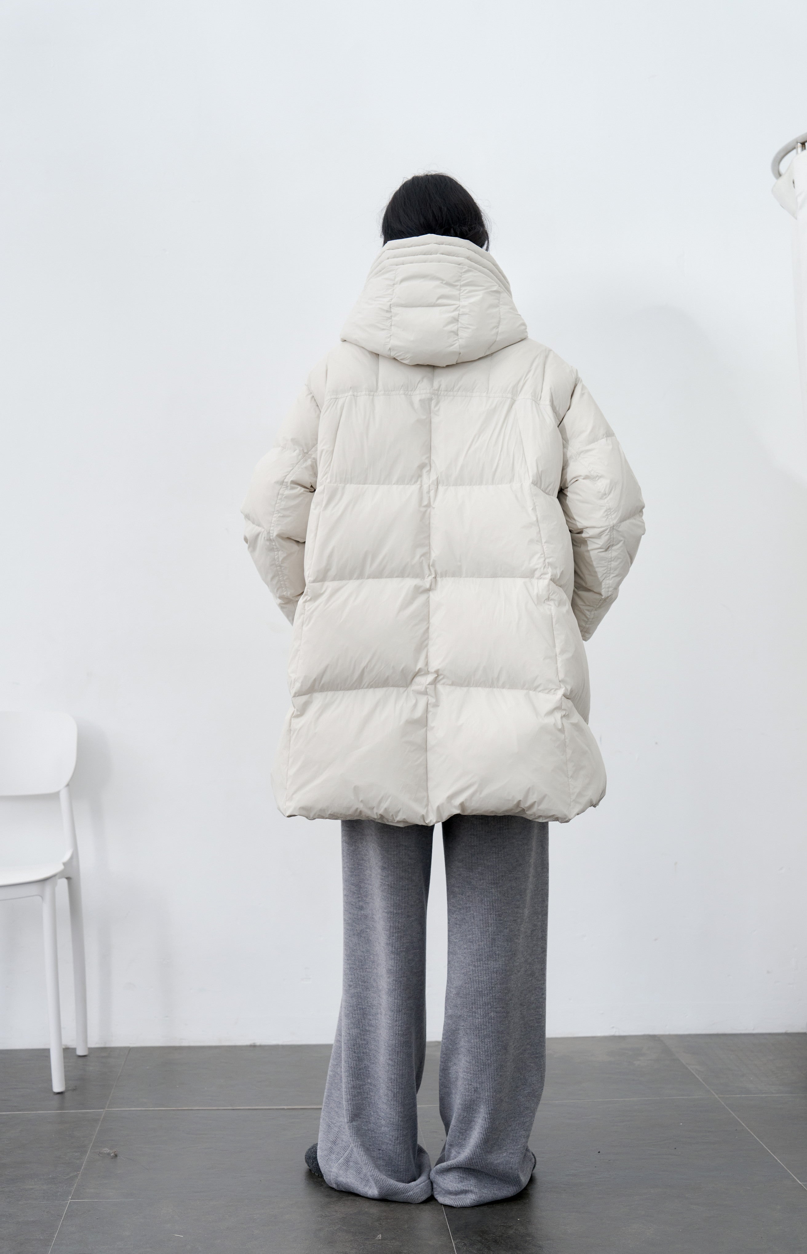 HOODED VOLUME MIDI DOWN / フードボリュームミドルダウン