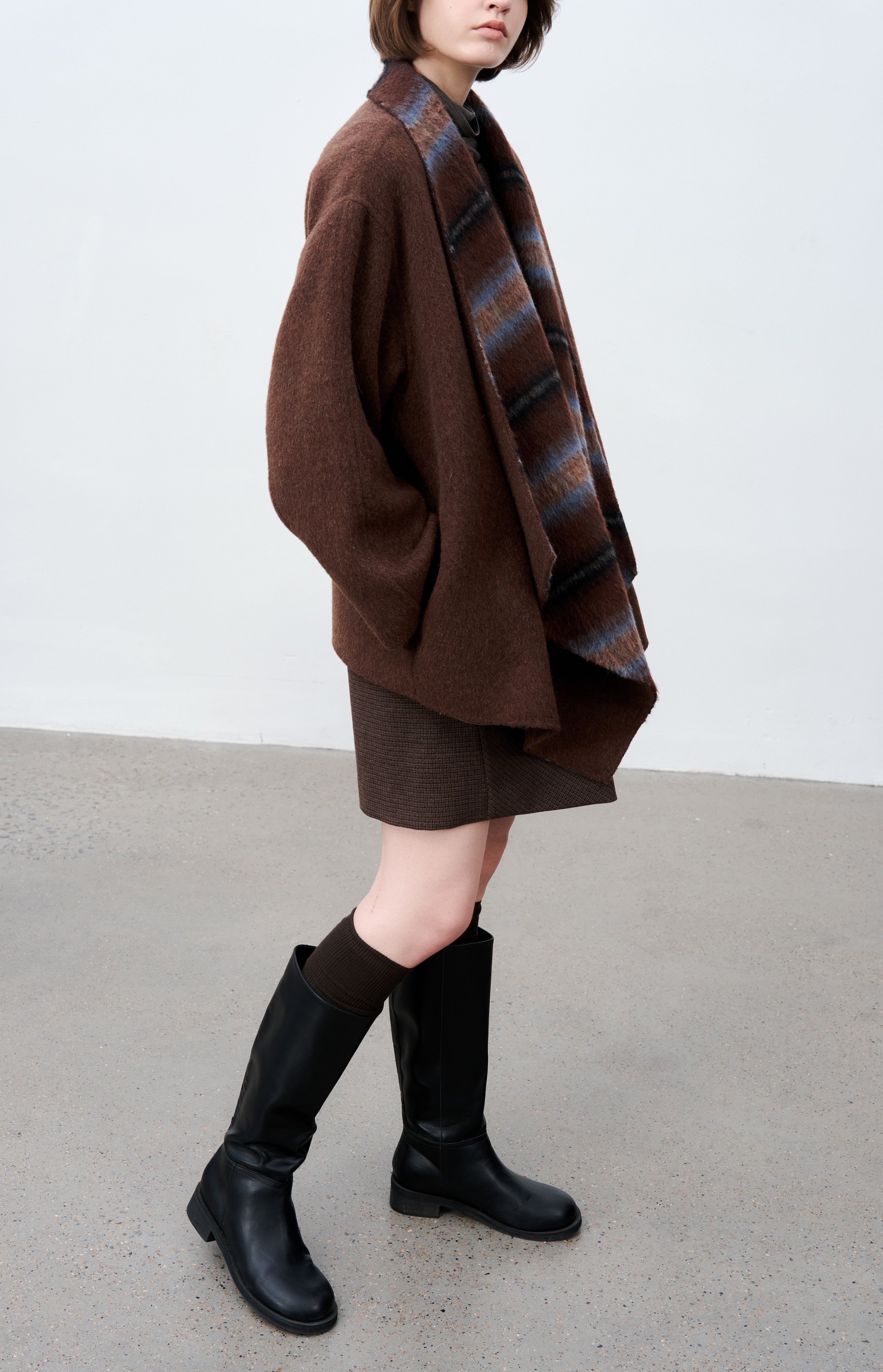 REVERSIBLE COLOR FLARE COAT / 리버시블 컬러 플레어 코트