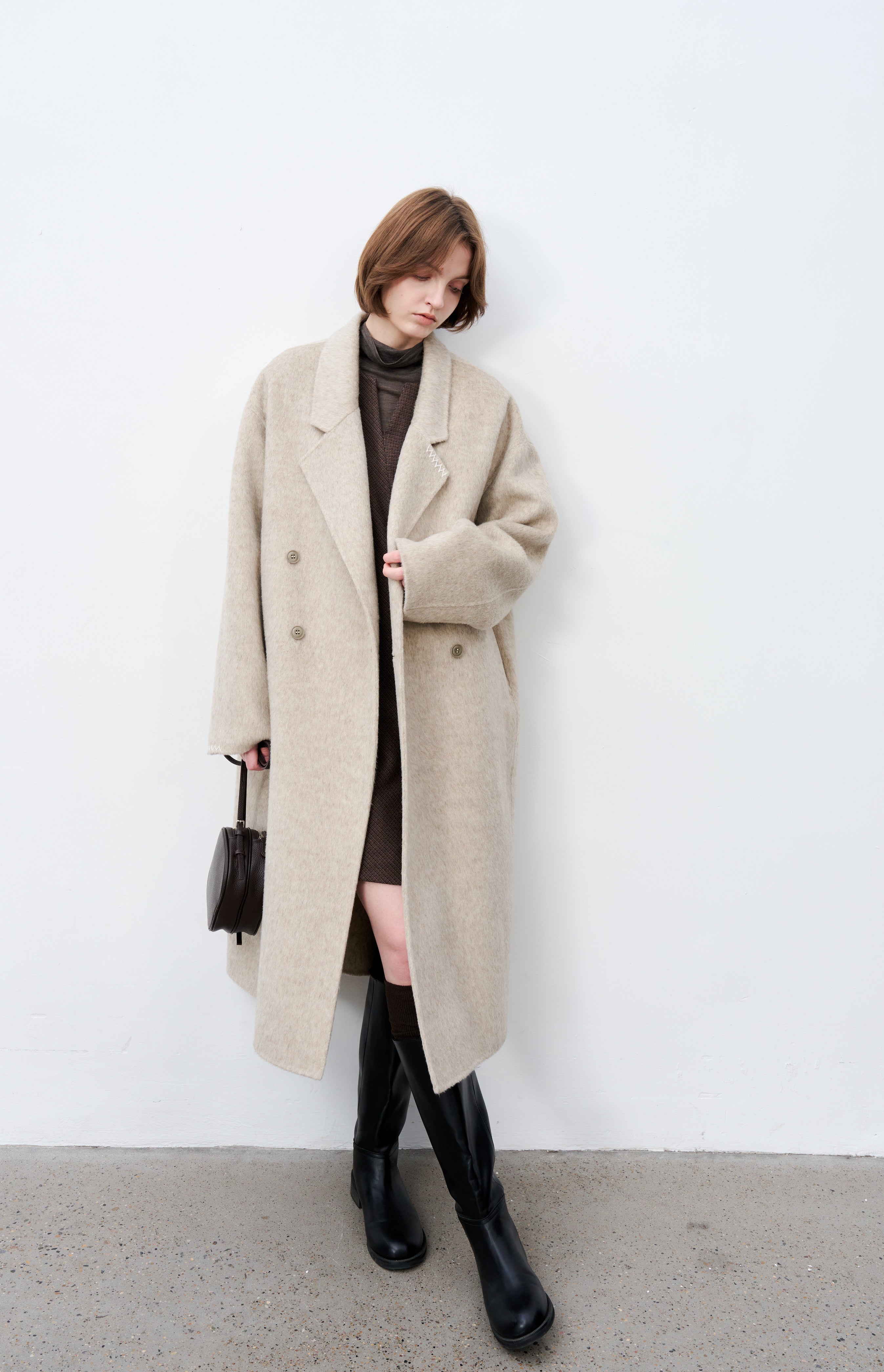 SOFT FURRY WOOL COAT / 소프트 파리 울 코트