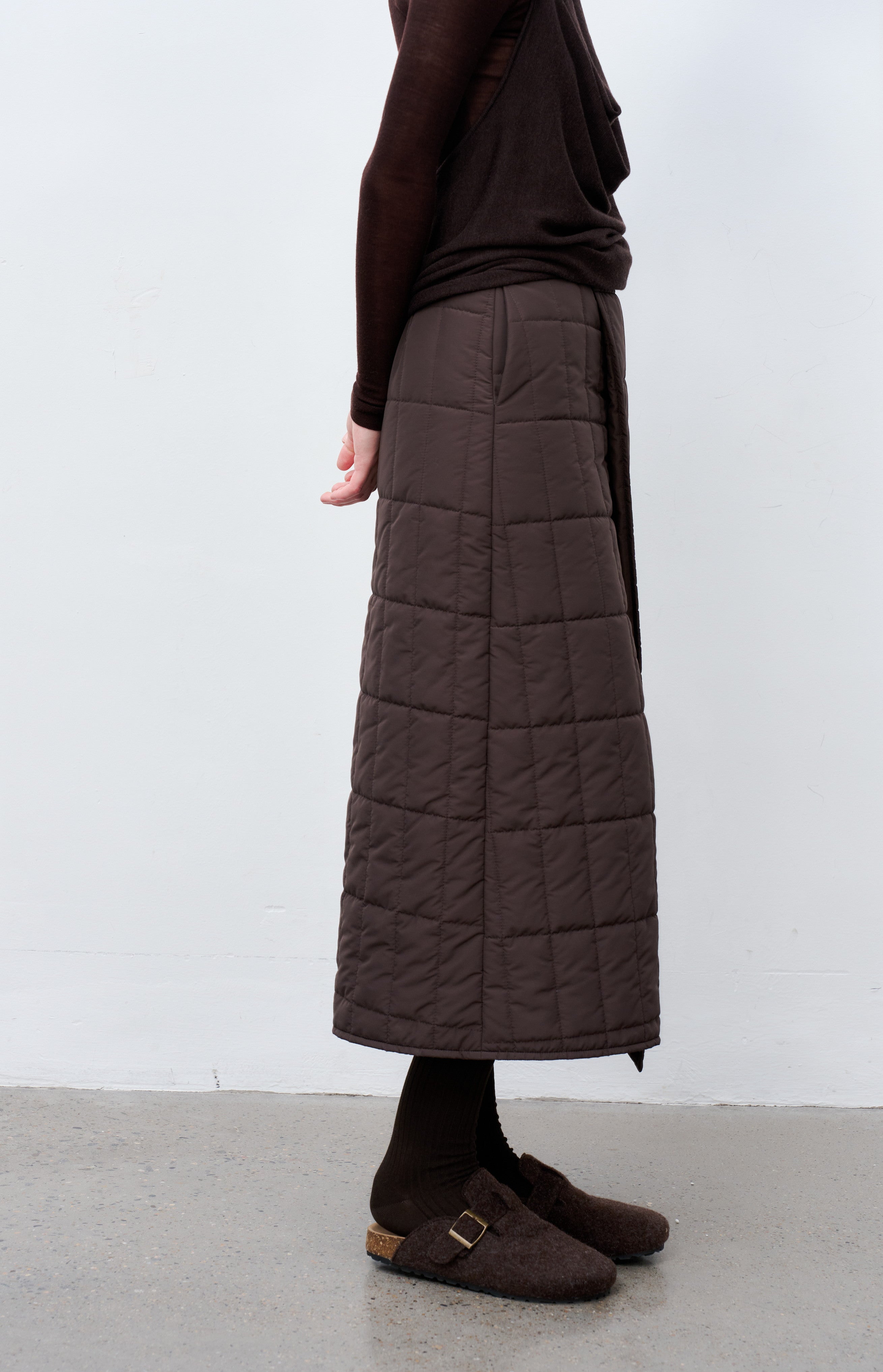 OVERLAP QUILTED SKIRT / オーバーラップキルティングスカート