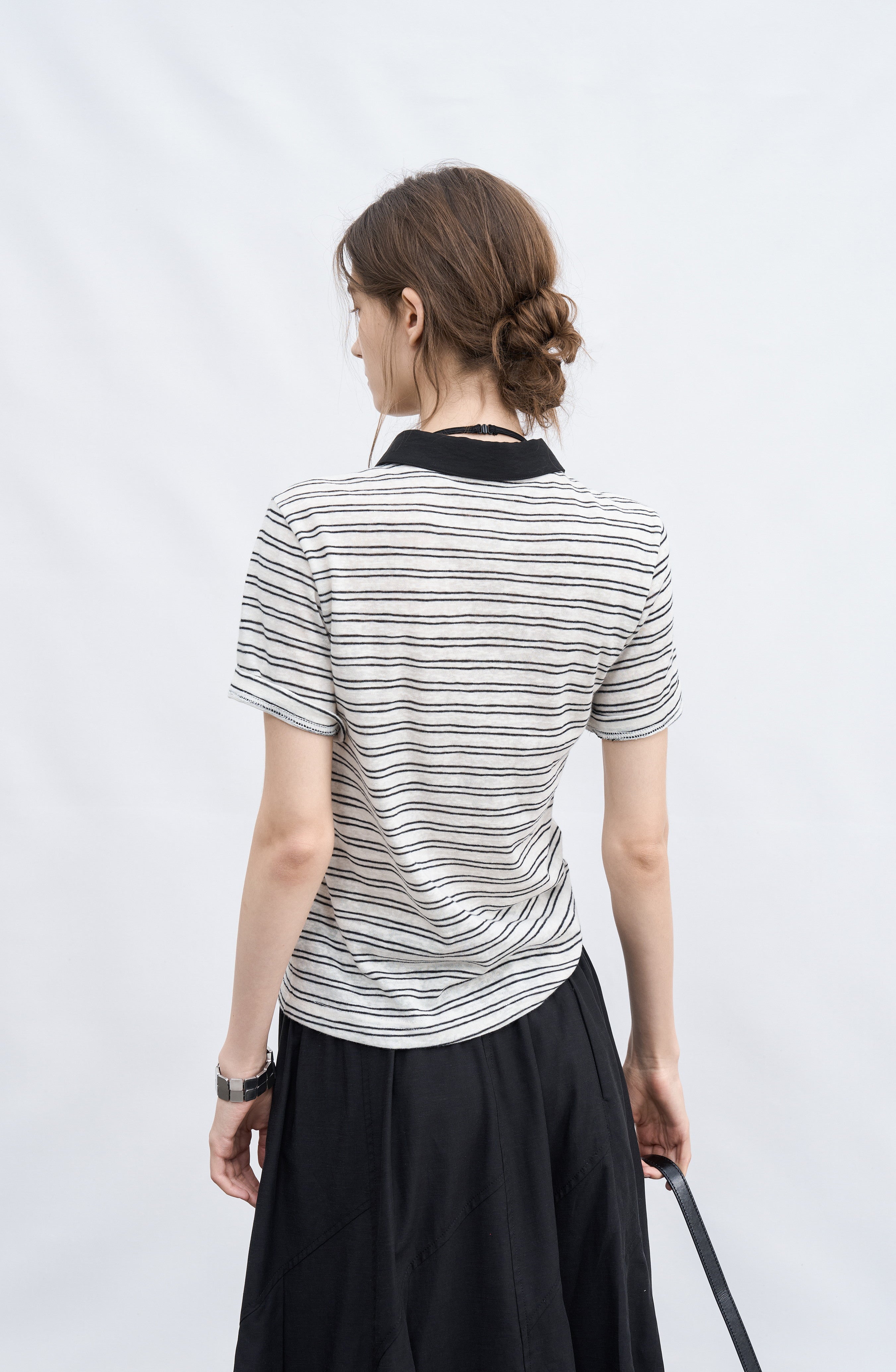 LINEAR BUTTON STRIPE TEE