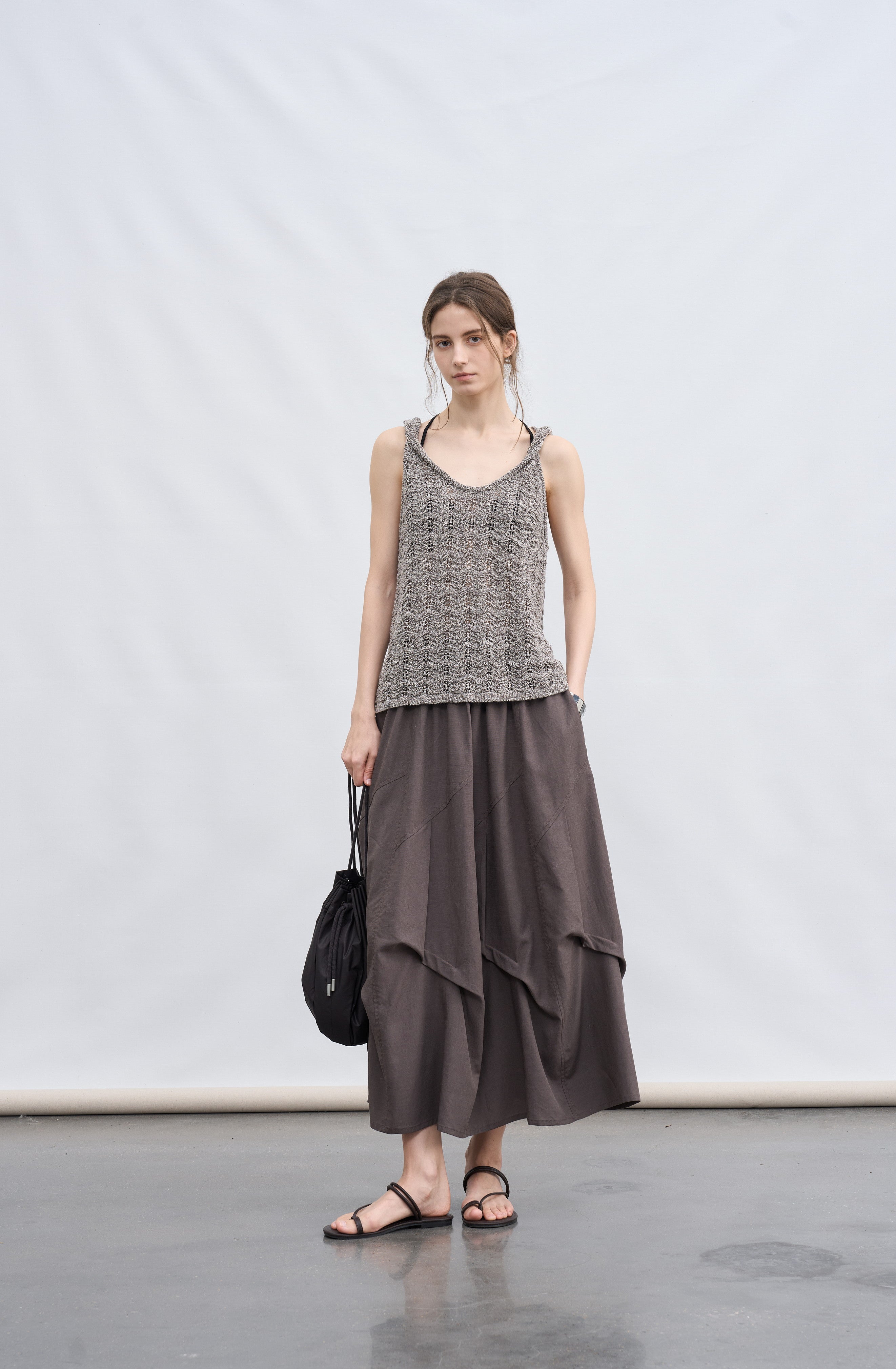 LOOSE TWIST KNIT VEST