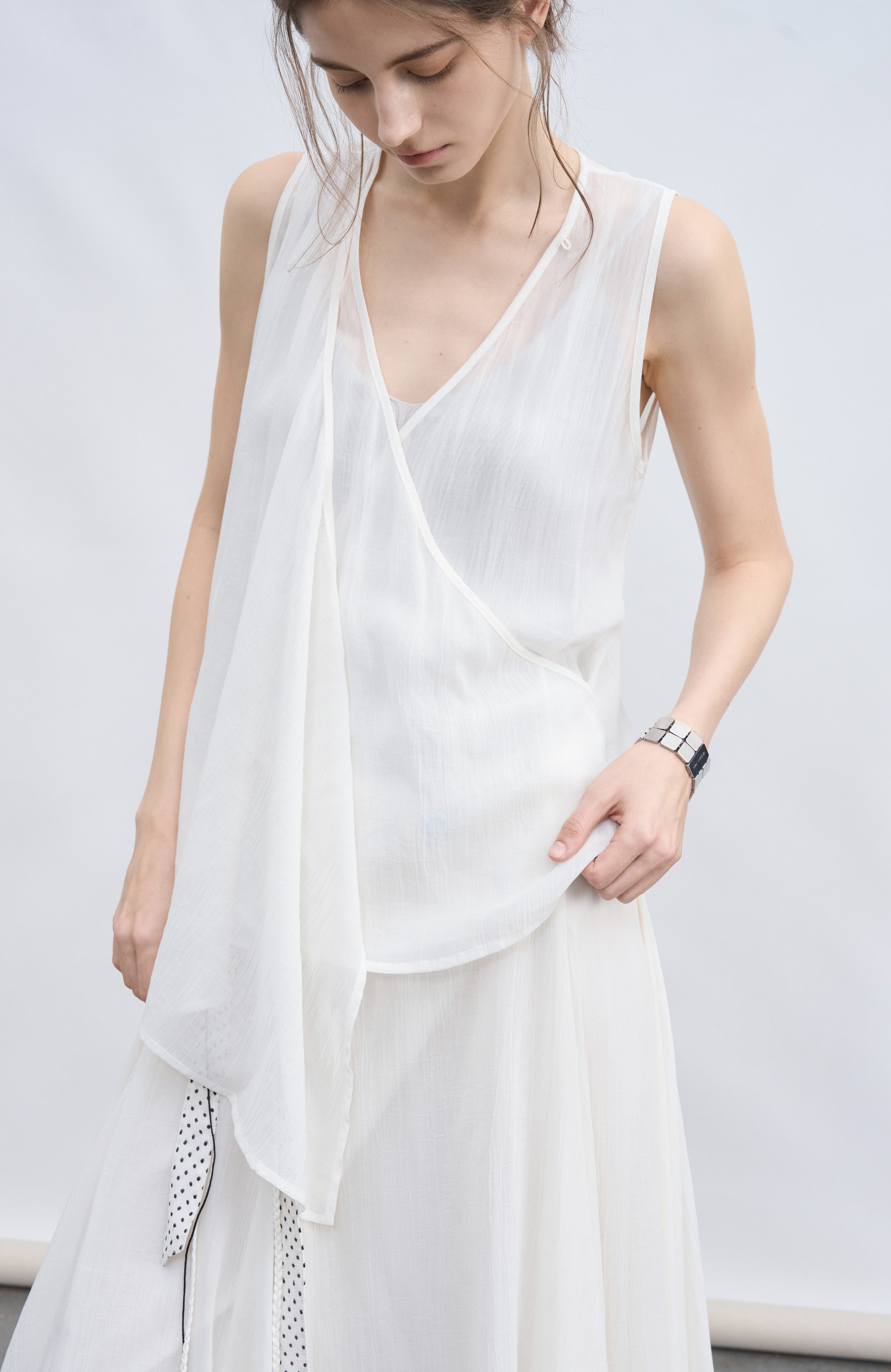 LAYER FRILL CHIFFON BLOUSE