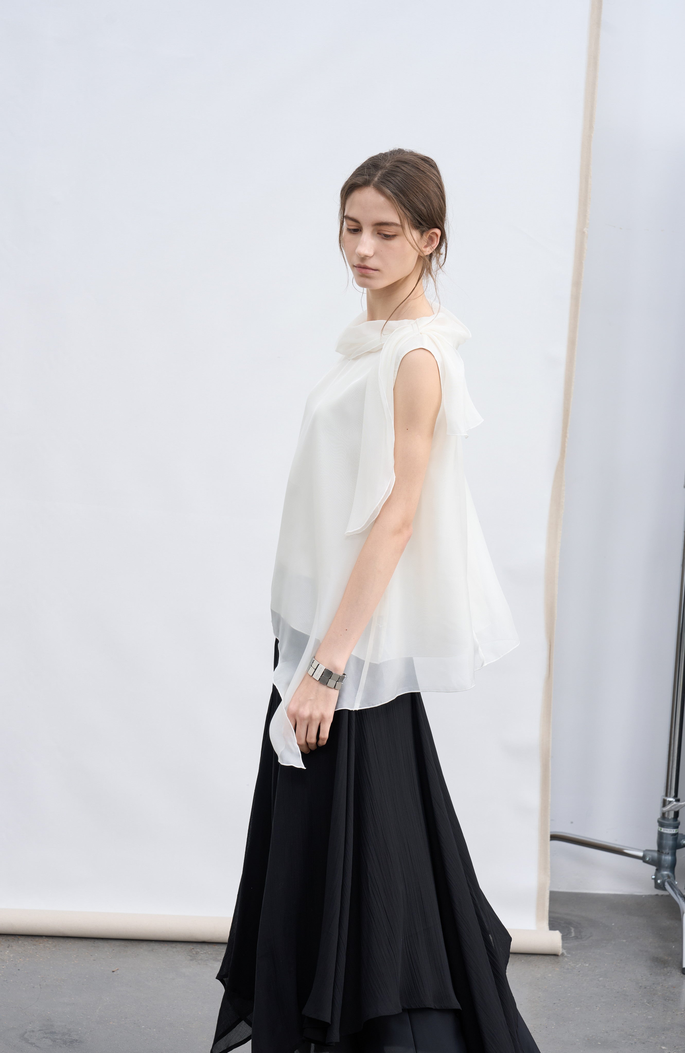 SHEER VEIL LAYERED BLOUSE
