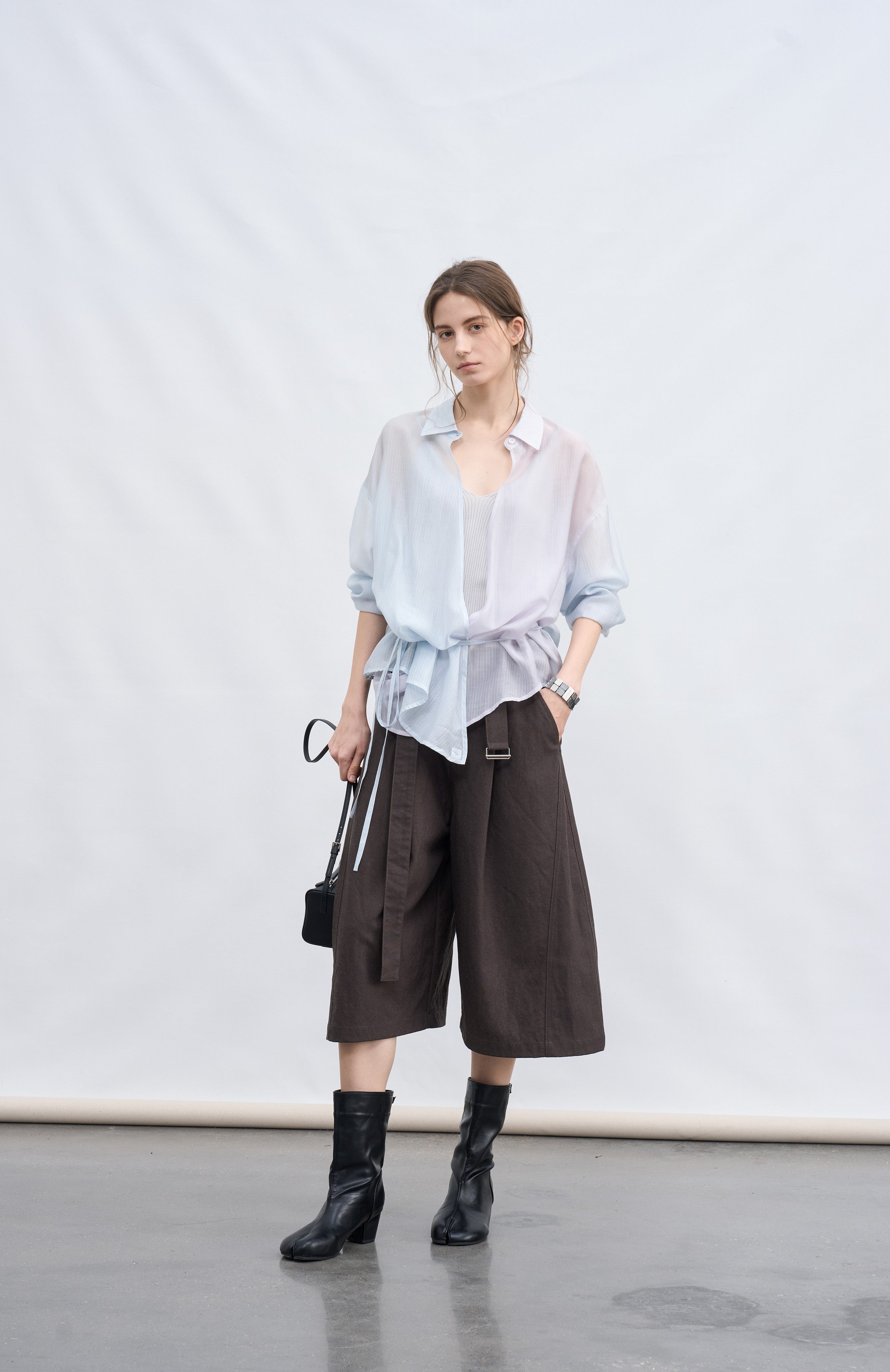 WIDE CURVE HALF PANTS