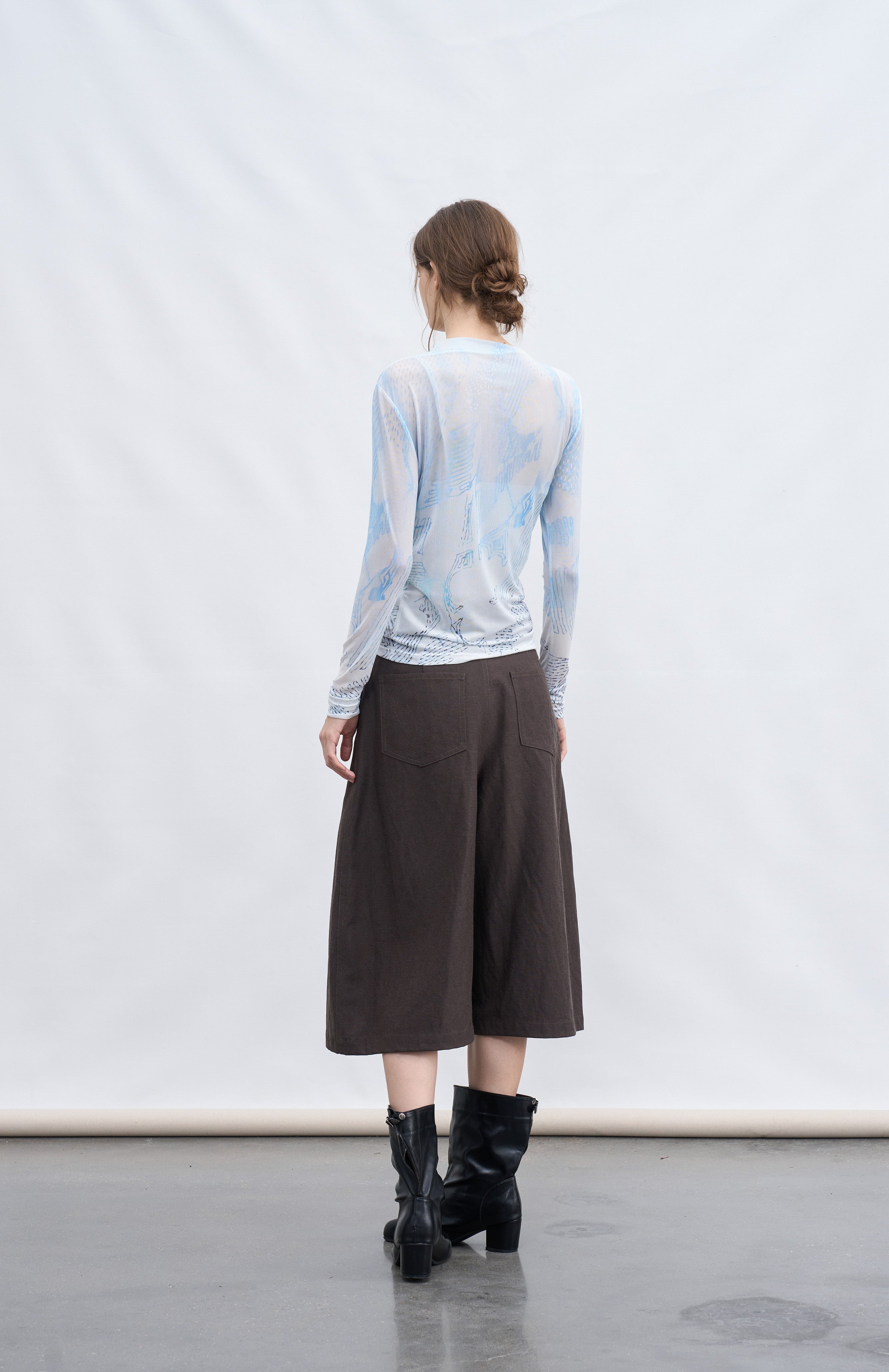 WIDE CURVE HALF PANTS