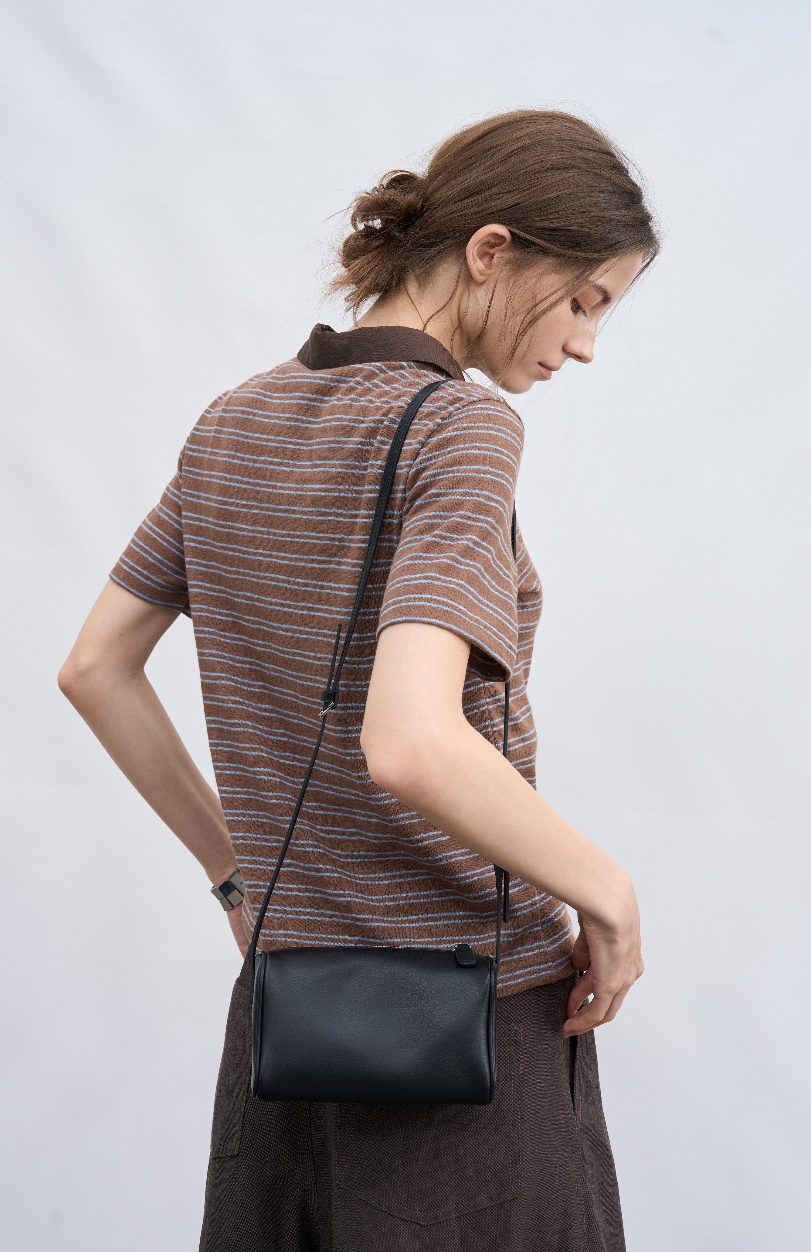 LINEAR BUTTON STRIPE TEE