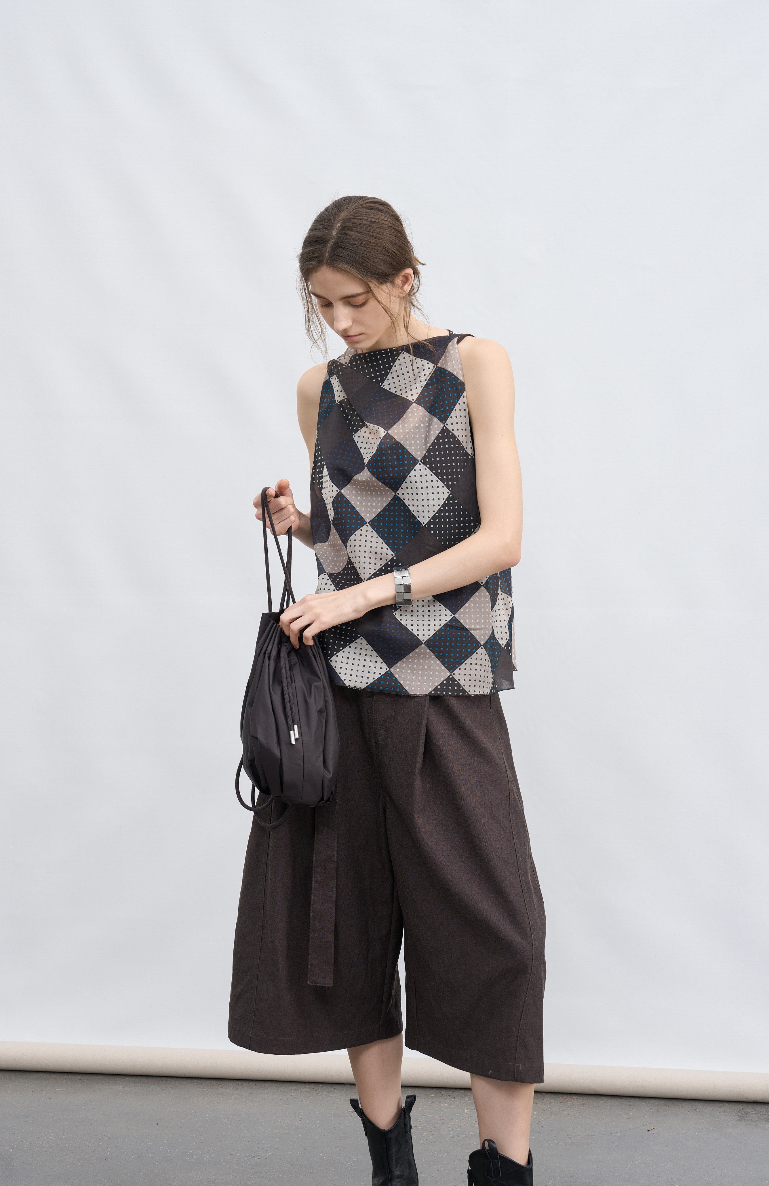 AIRY DOT CHECK TOP