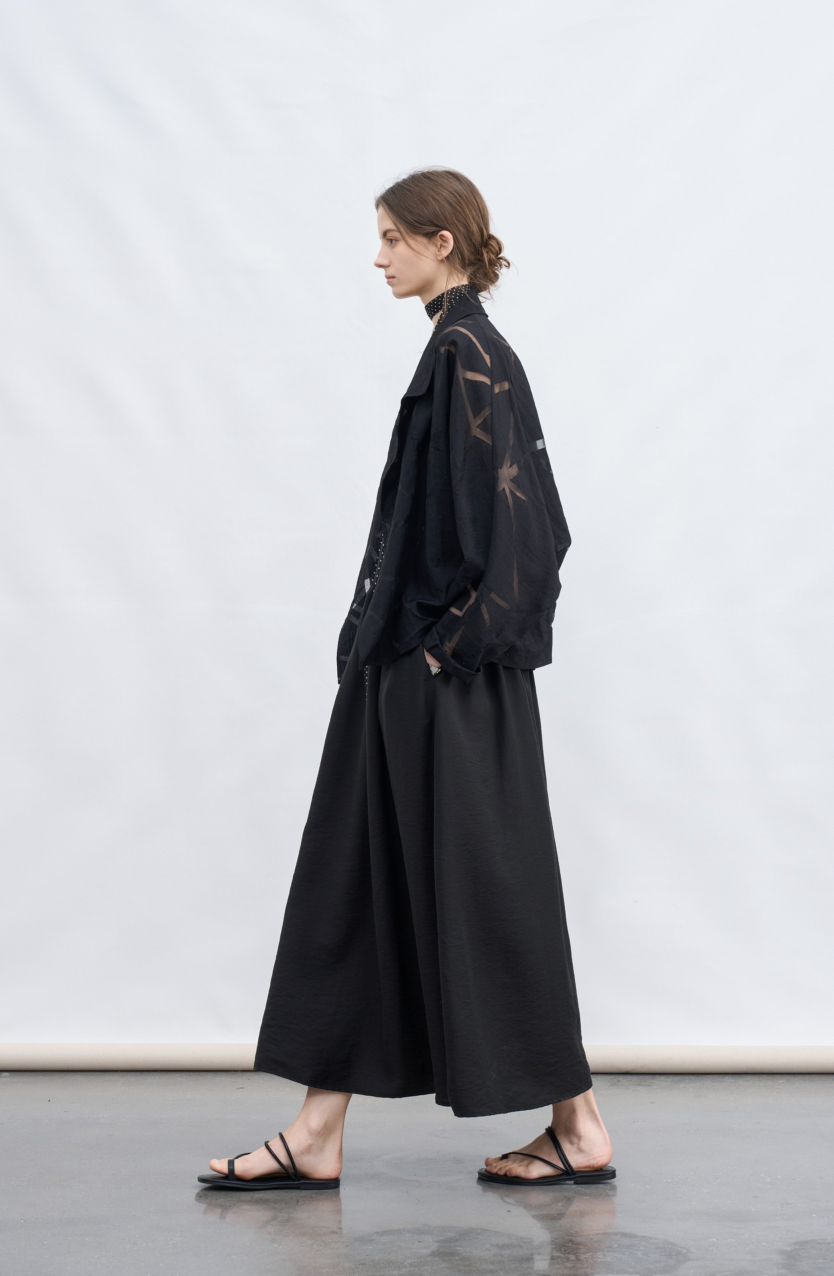 GEOMETRIC SHEER LIGHT JACKET