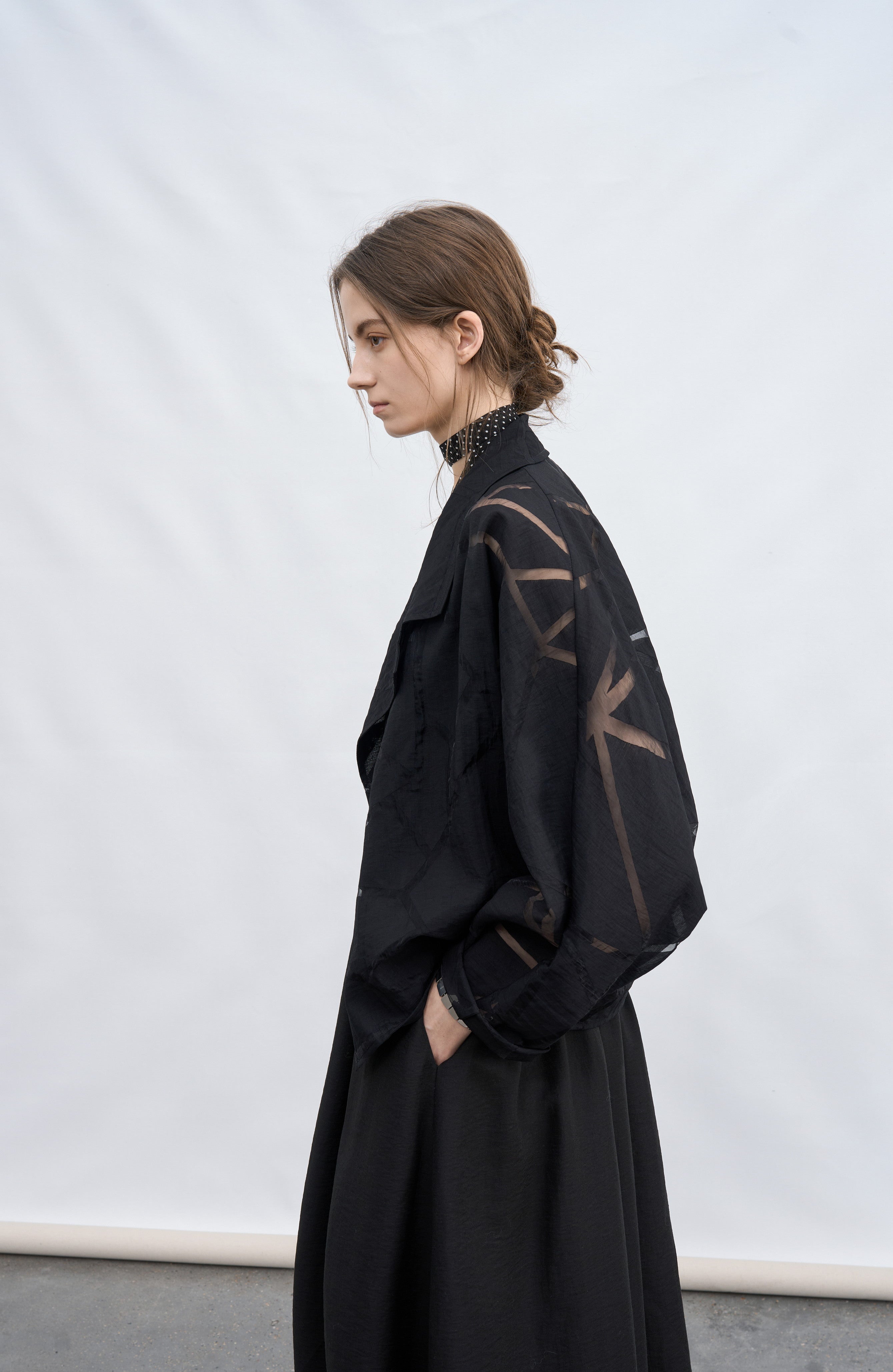 GEOMETRIC SHEER LIGHT JACKET