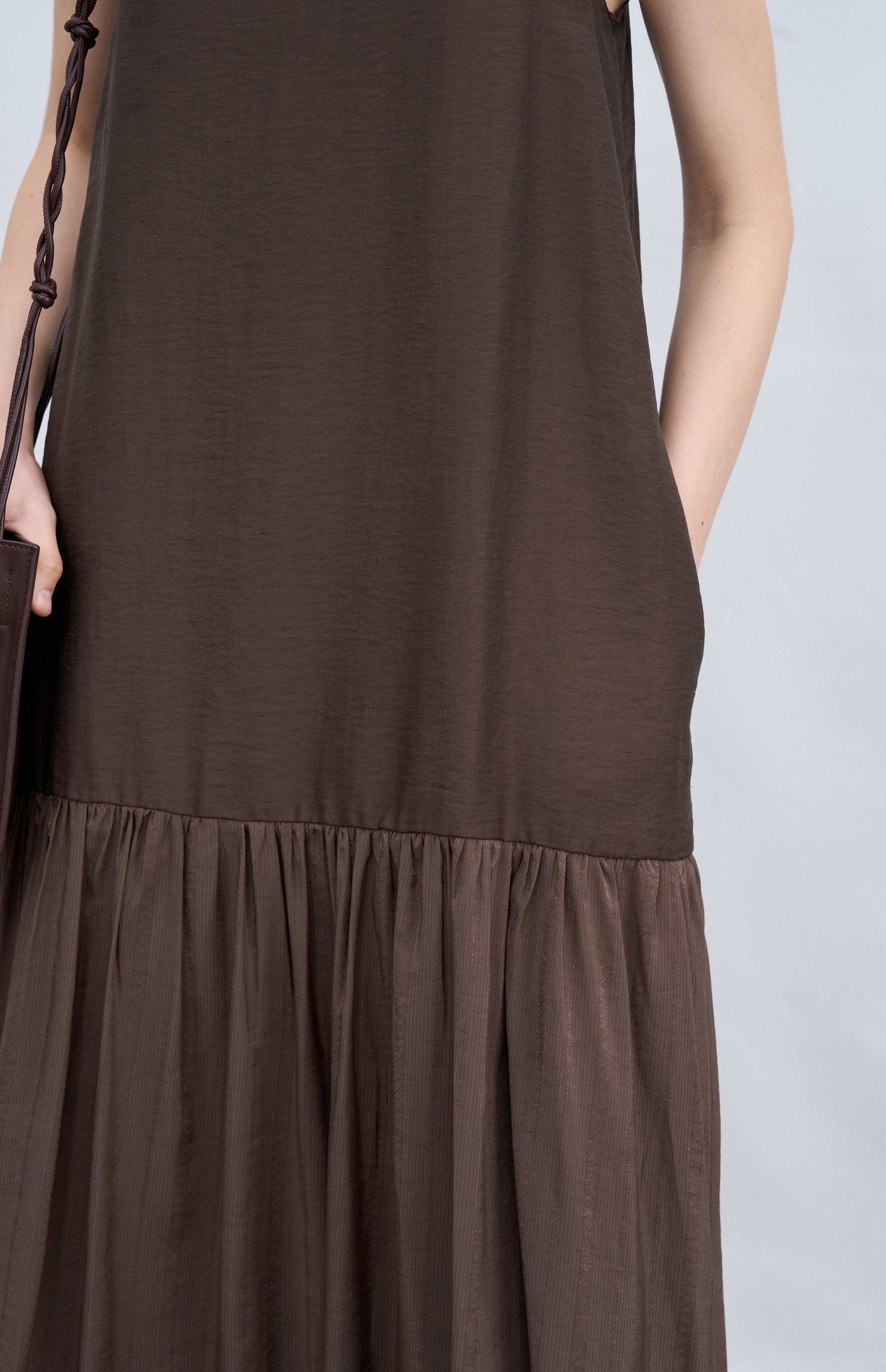 FLOW TEXTURE DOCKING DRESS