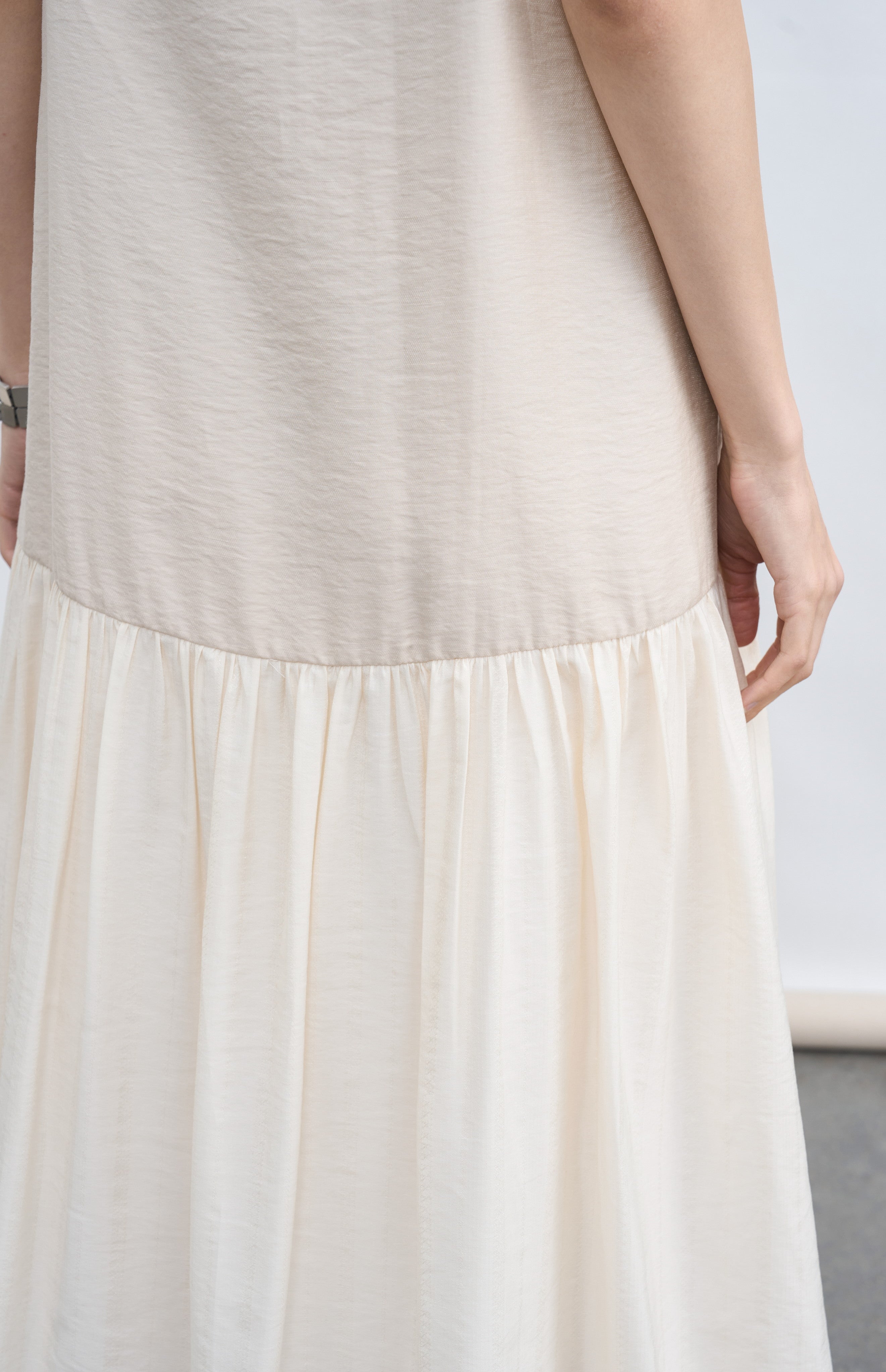 FLOW TEXTURE DOCKING DRESS