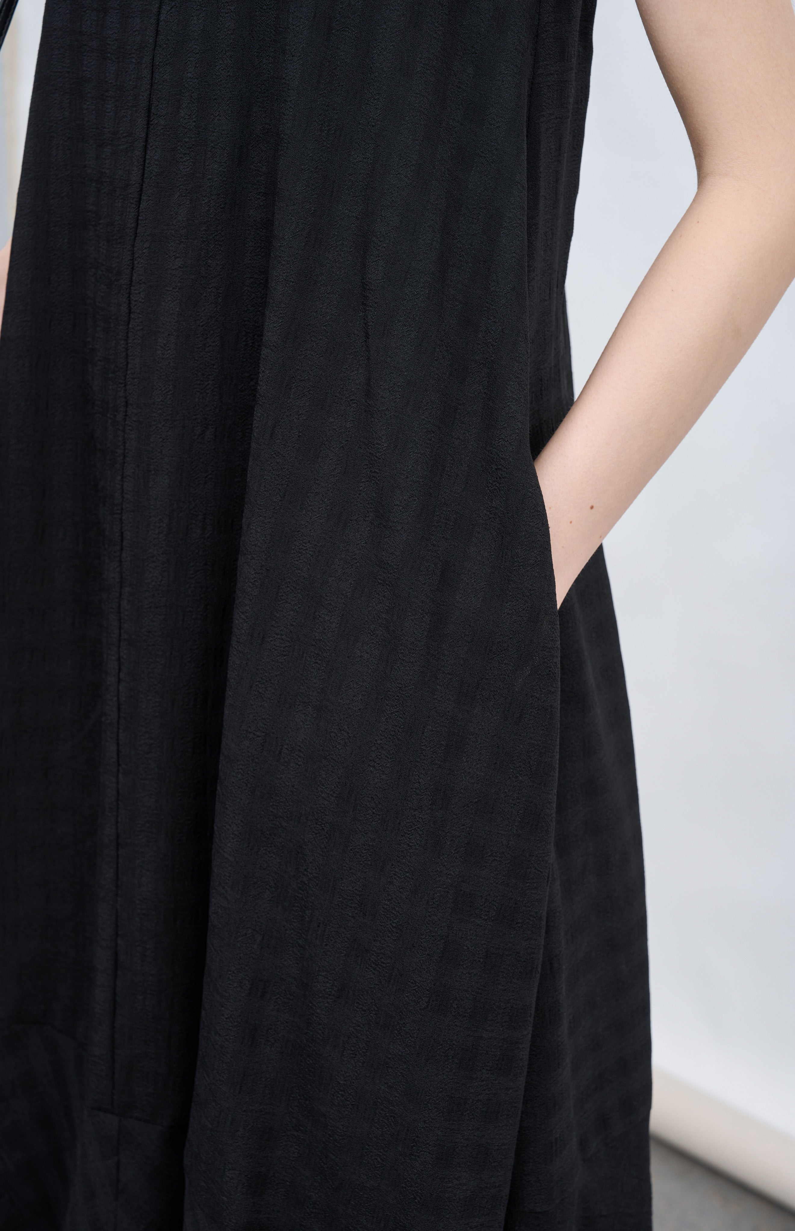 BALLOON GATHER CHECK DRESS / 벌룬 개더 체크 드레스