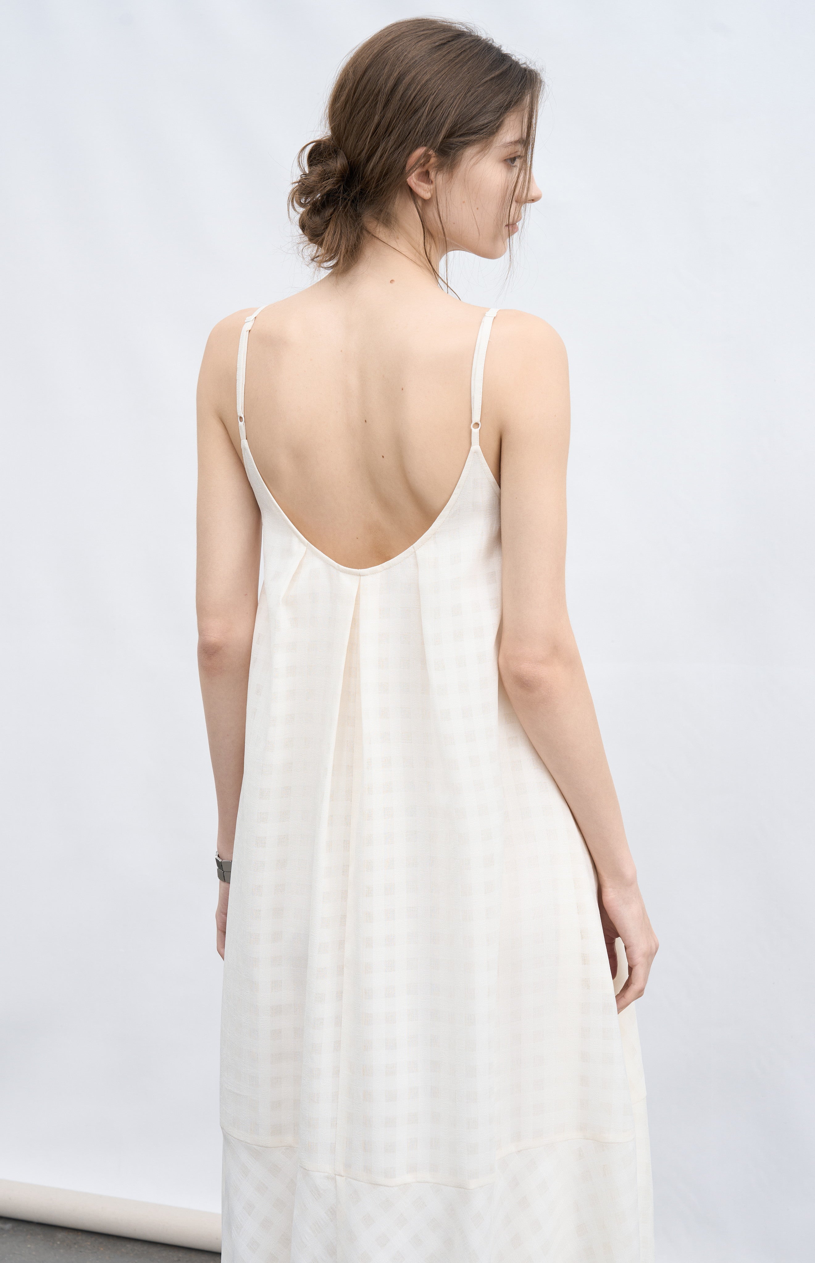 BALLOON GATHER CHECK DRESS / 벌룬 개더 체크 드레스