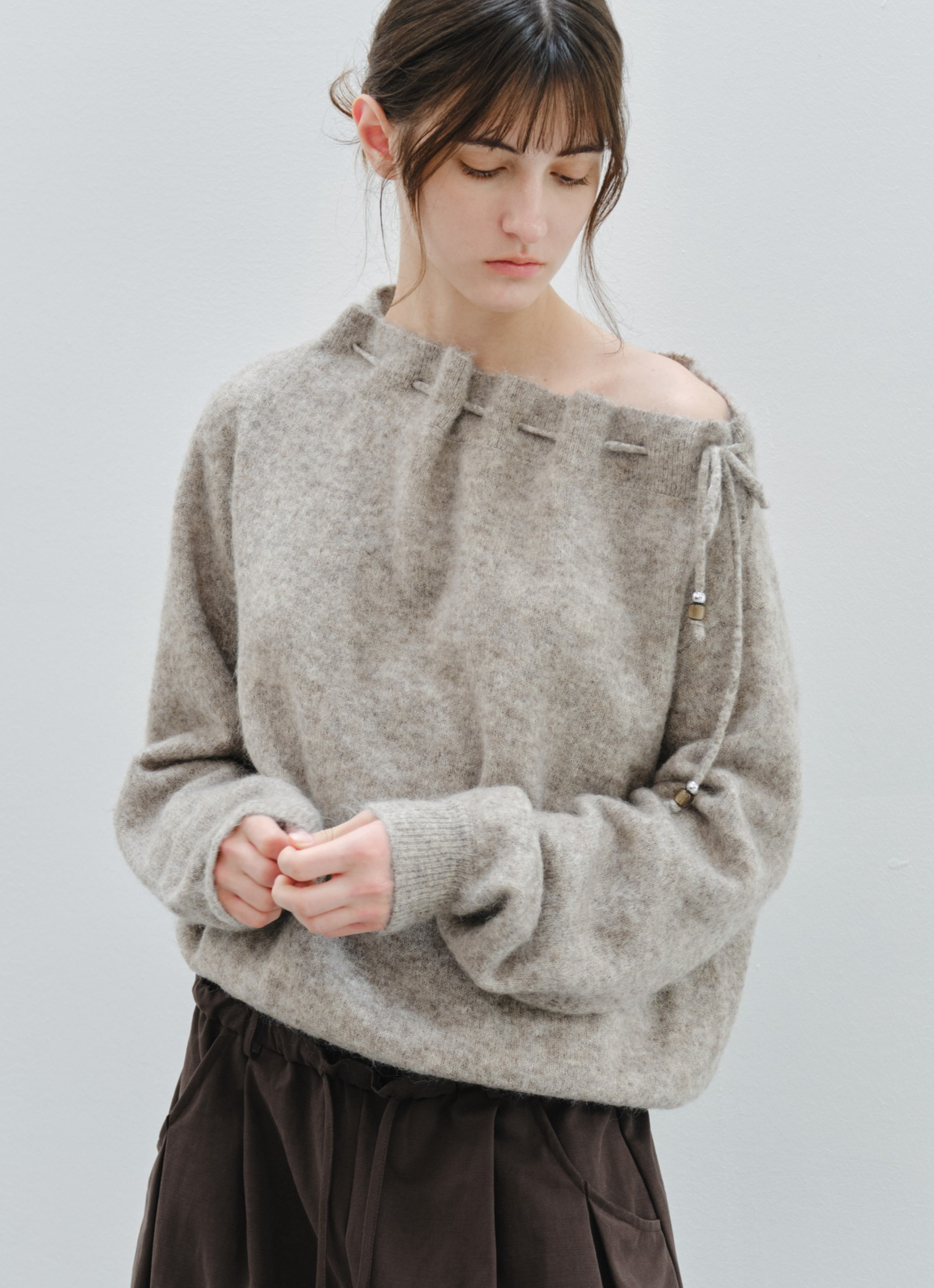 2WAY STRING POUCH SWEATER