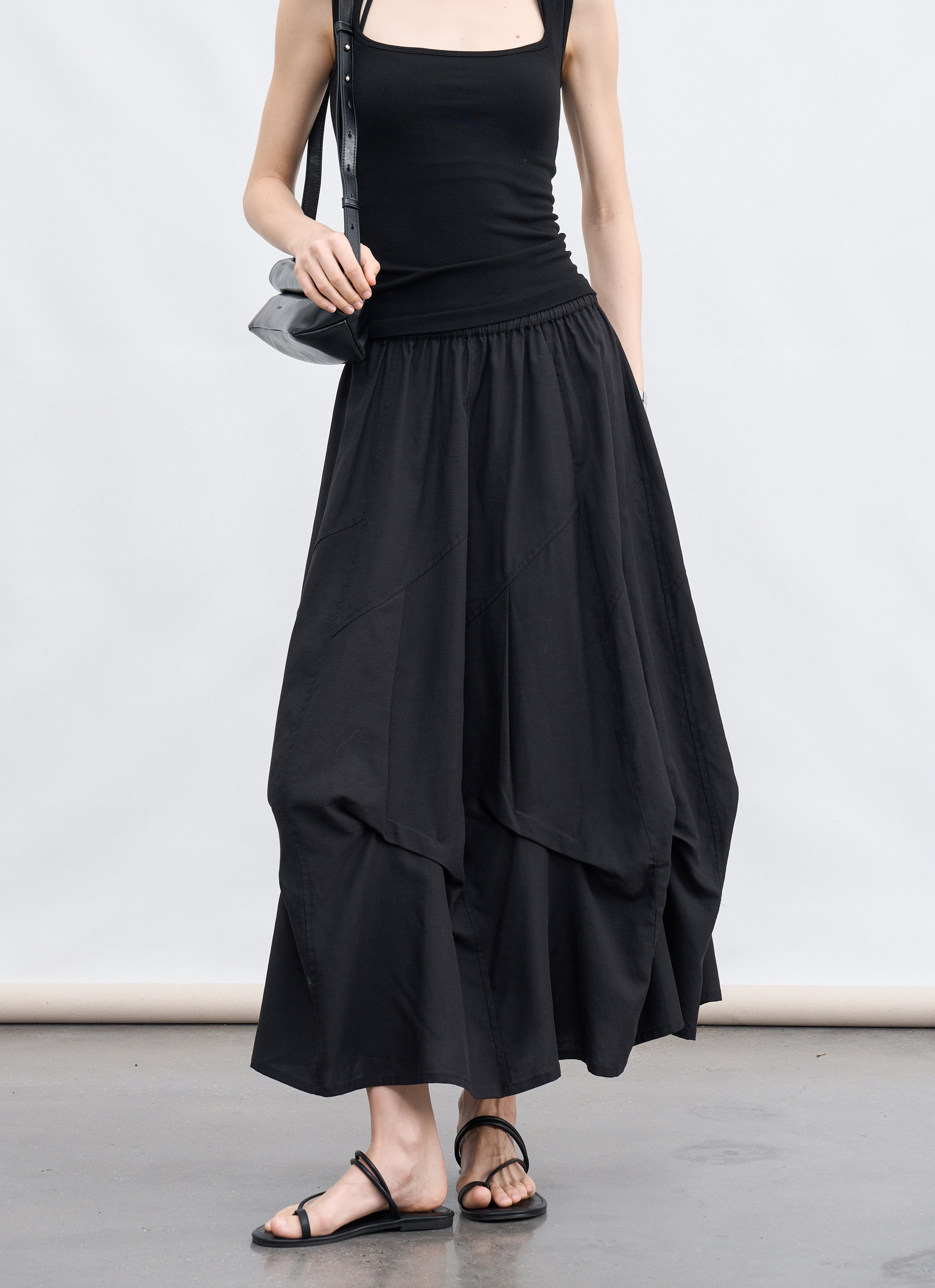 VOLUME TUCK PUFF SKIRT