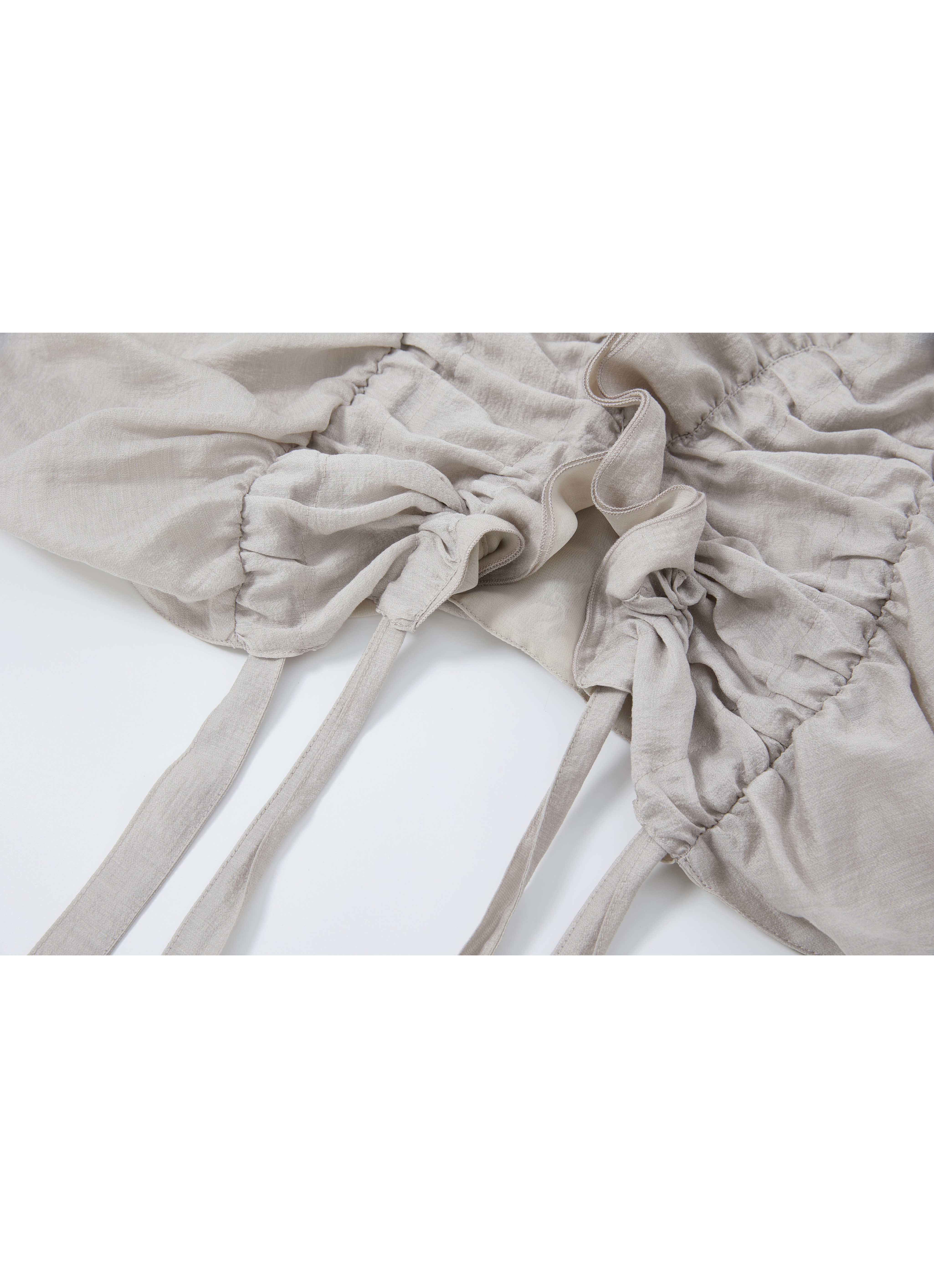 FRILL GATHER DRAPE BLOUSON / 프릴 개더 드레이프 블라우스