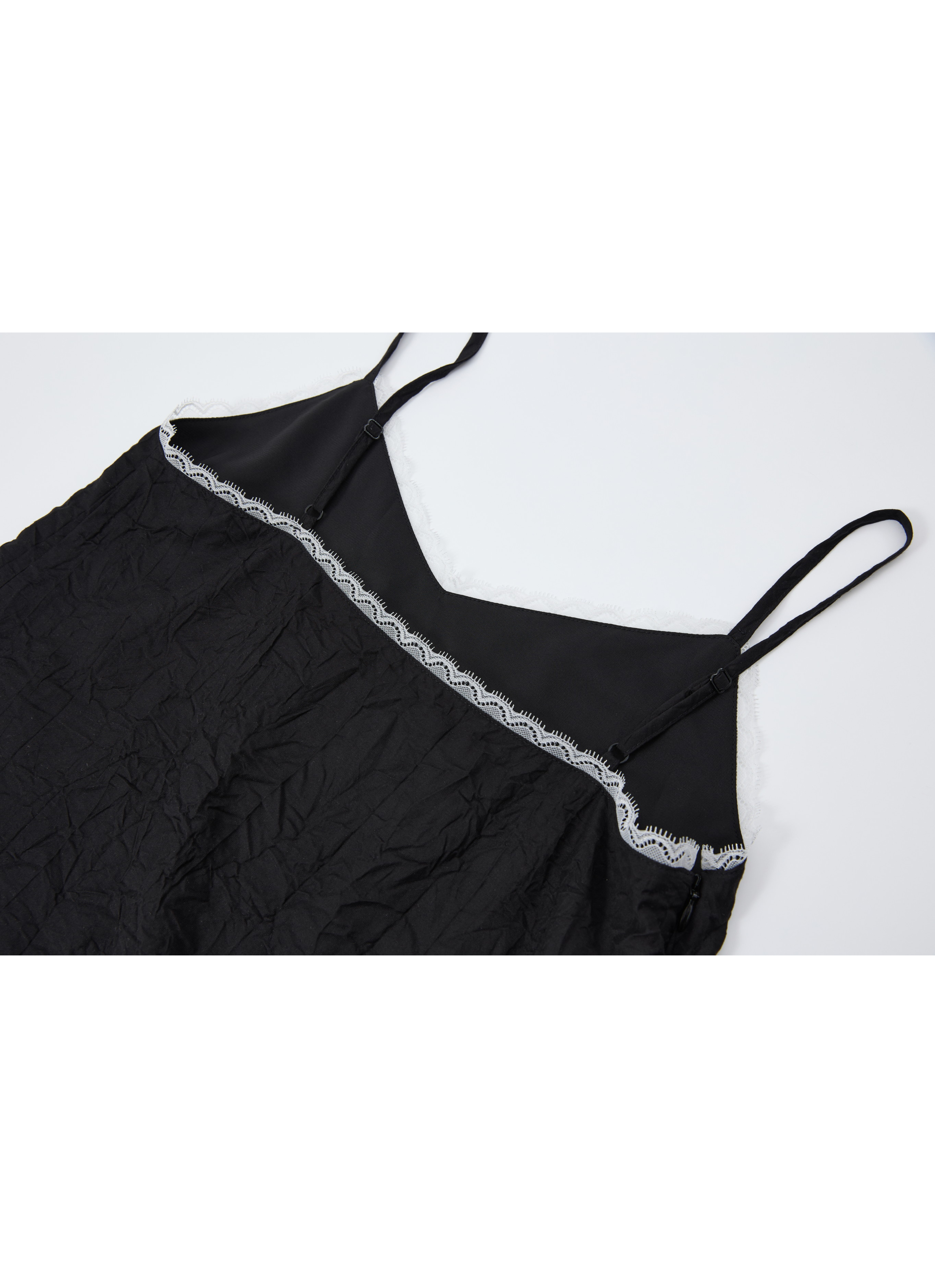 FRENCH LACE CAMI TOP