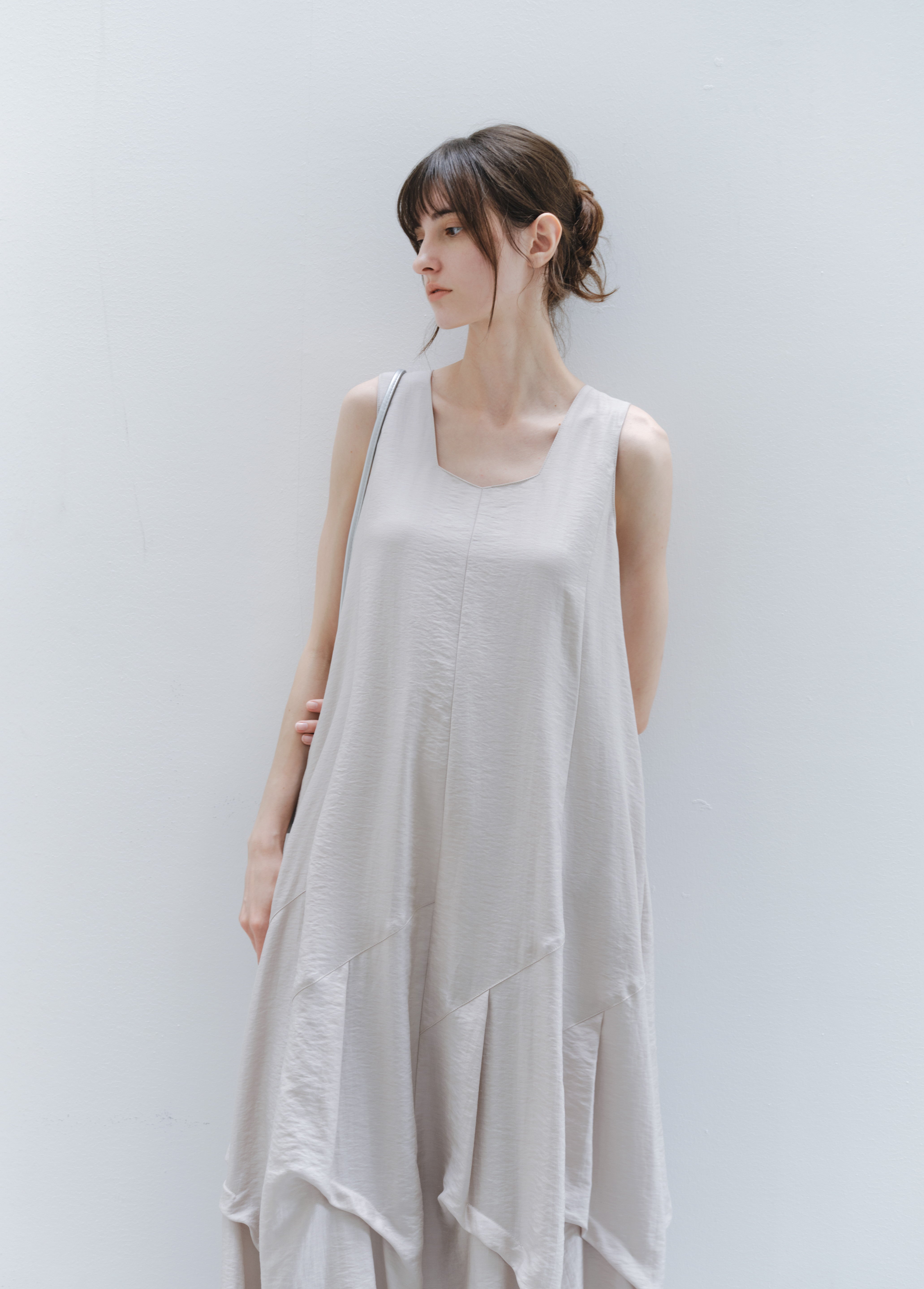 RANDOM TUCK PUFF DRESS / 랜덤 턱 퍼프 원피스