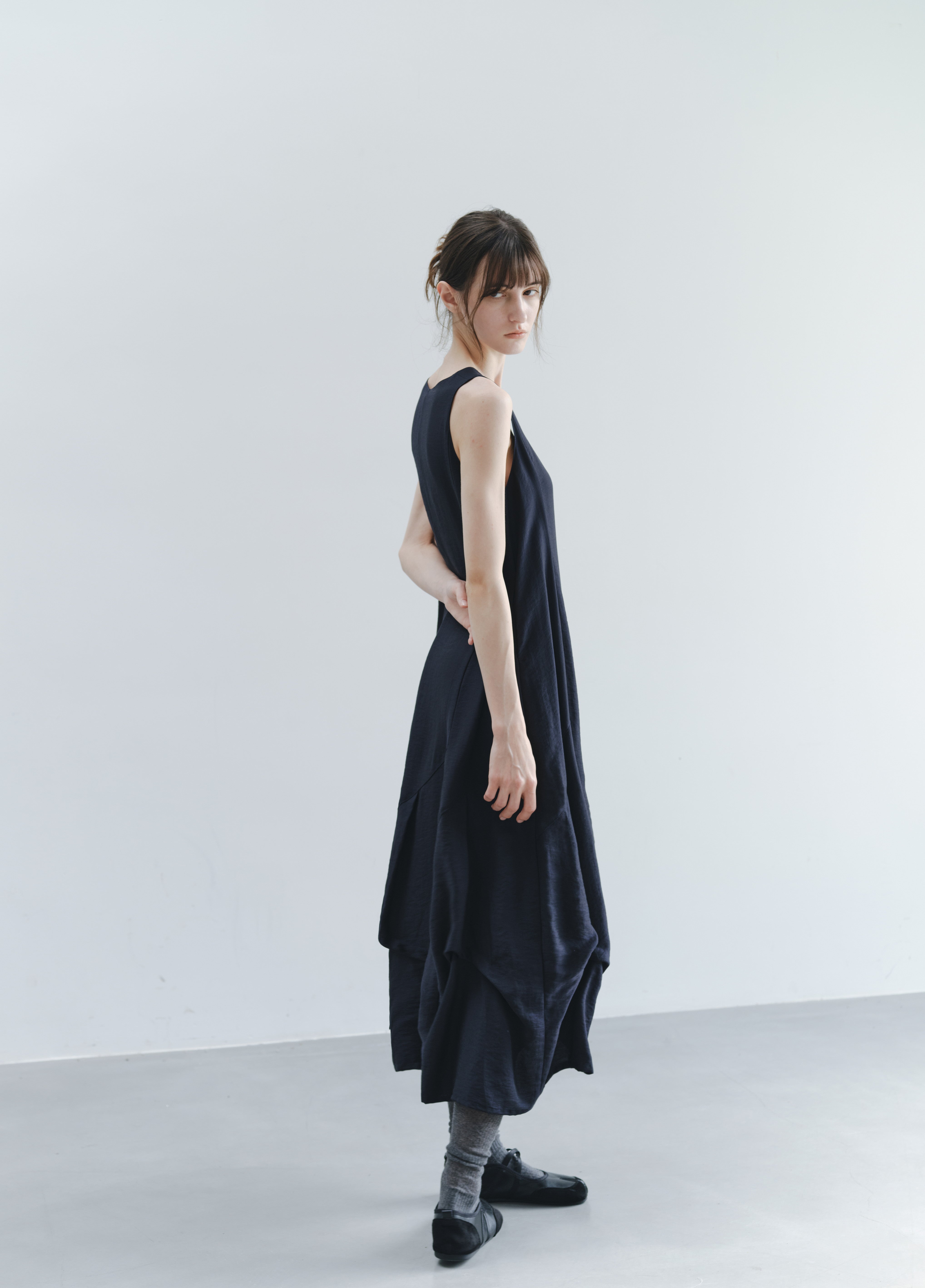 RANDOM TUCK PUFF DRESS / 랜덤 턱 퍼프 원피스