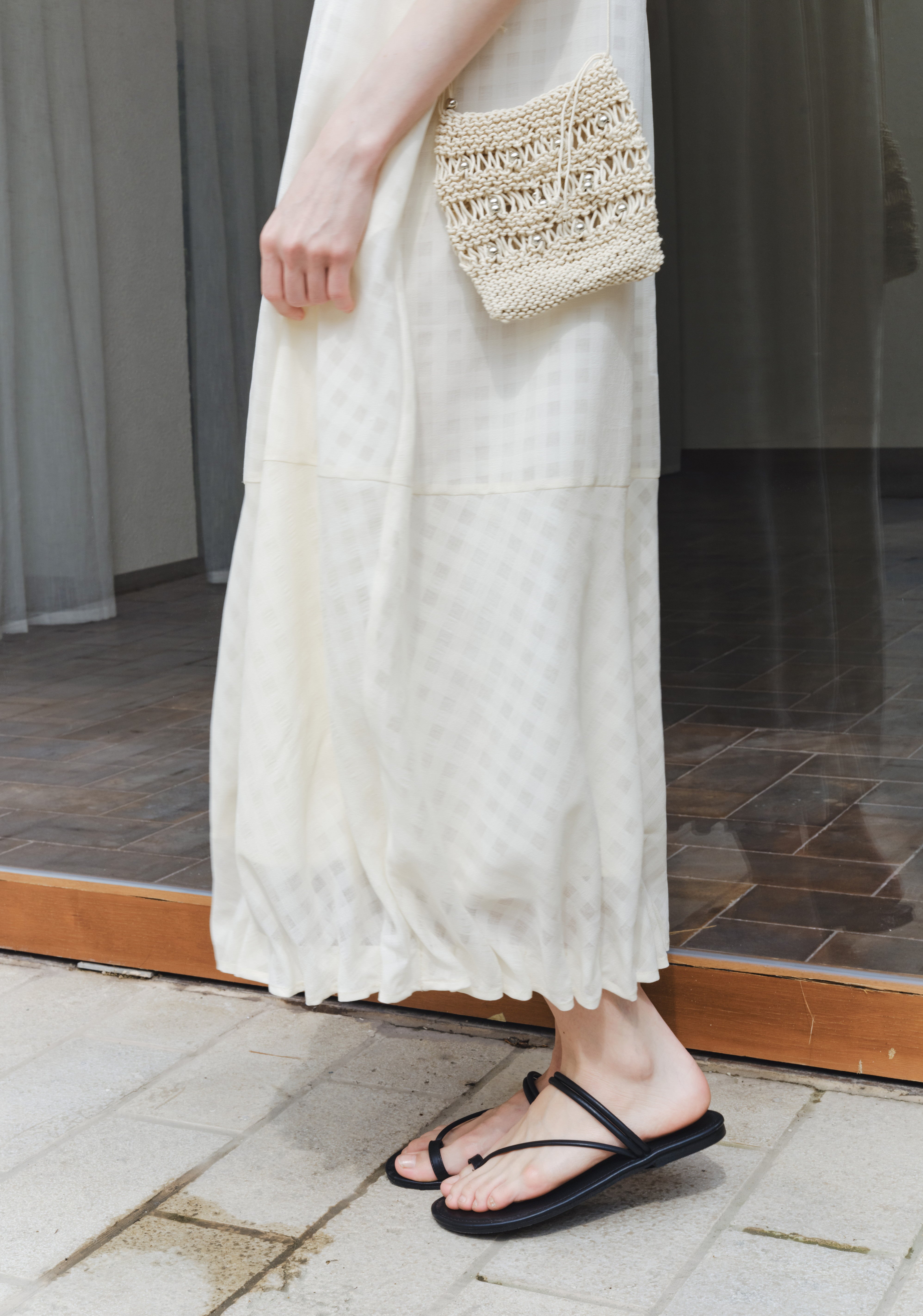 BALLOON GATHER CHECK DRESS / 벌룬 개더 체크 드레스