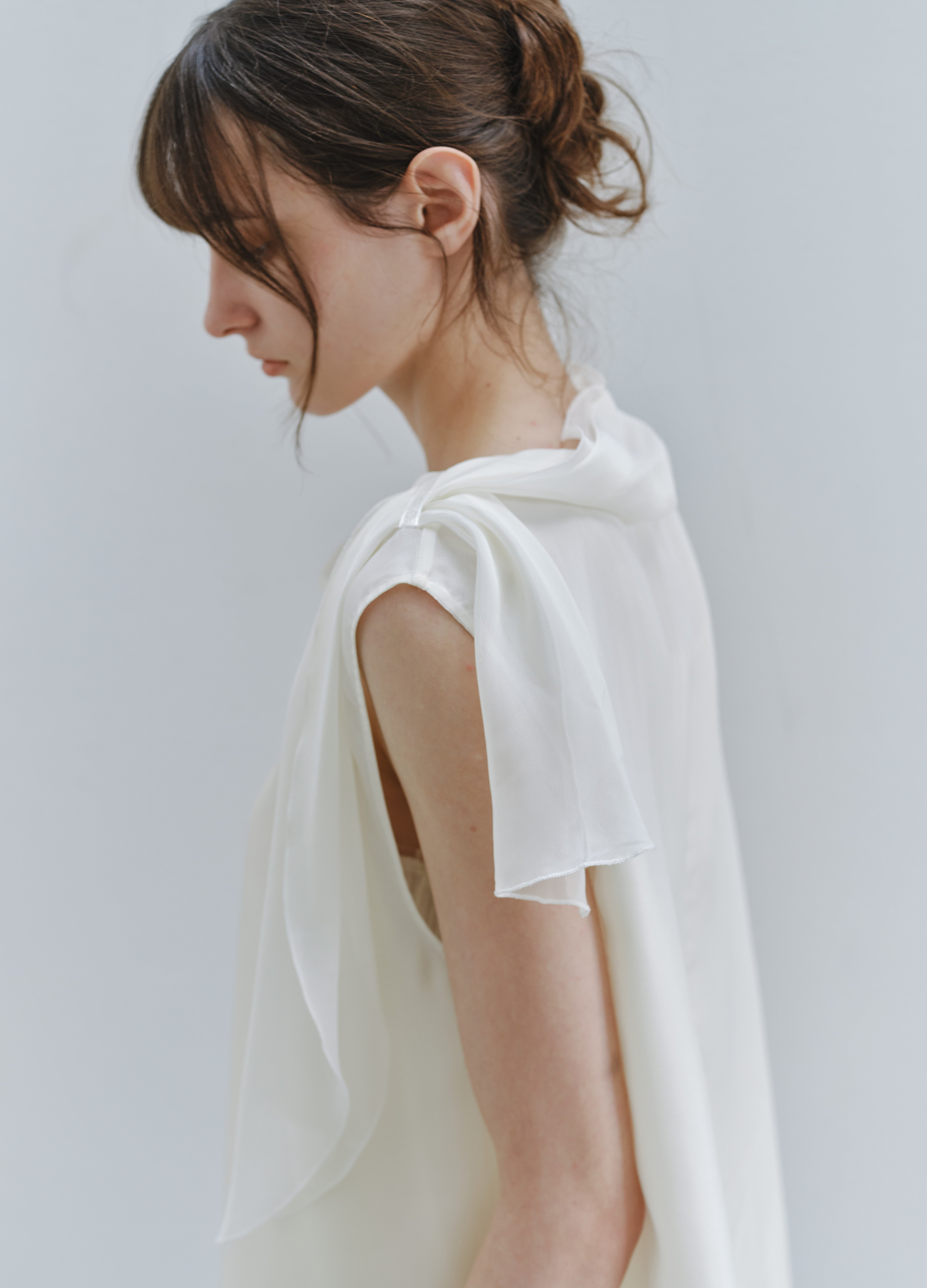 SHEER VEIL LAYERED BLOUSE