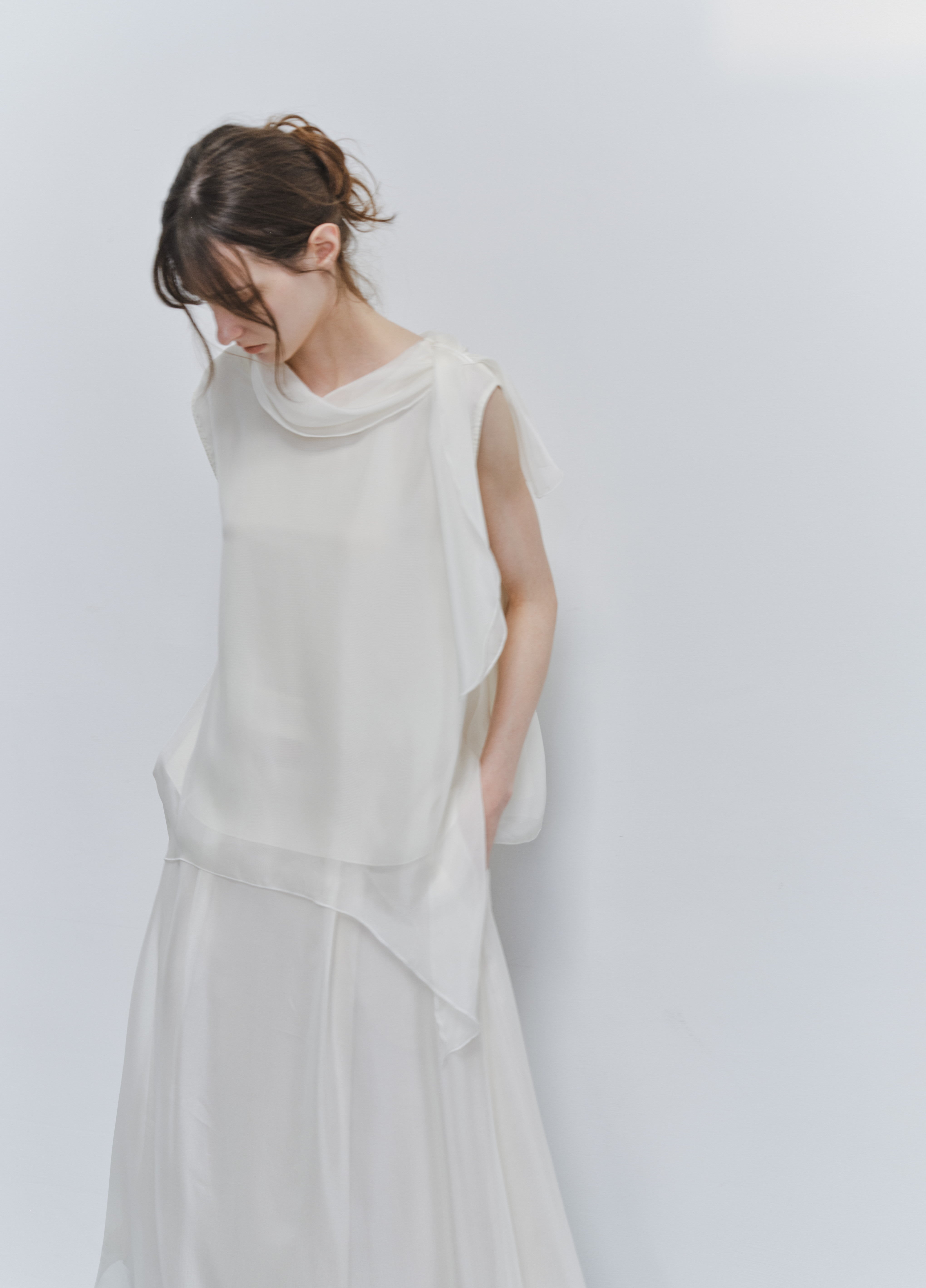 SHEER VEIL LAYERED BLOUSE