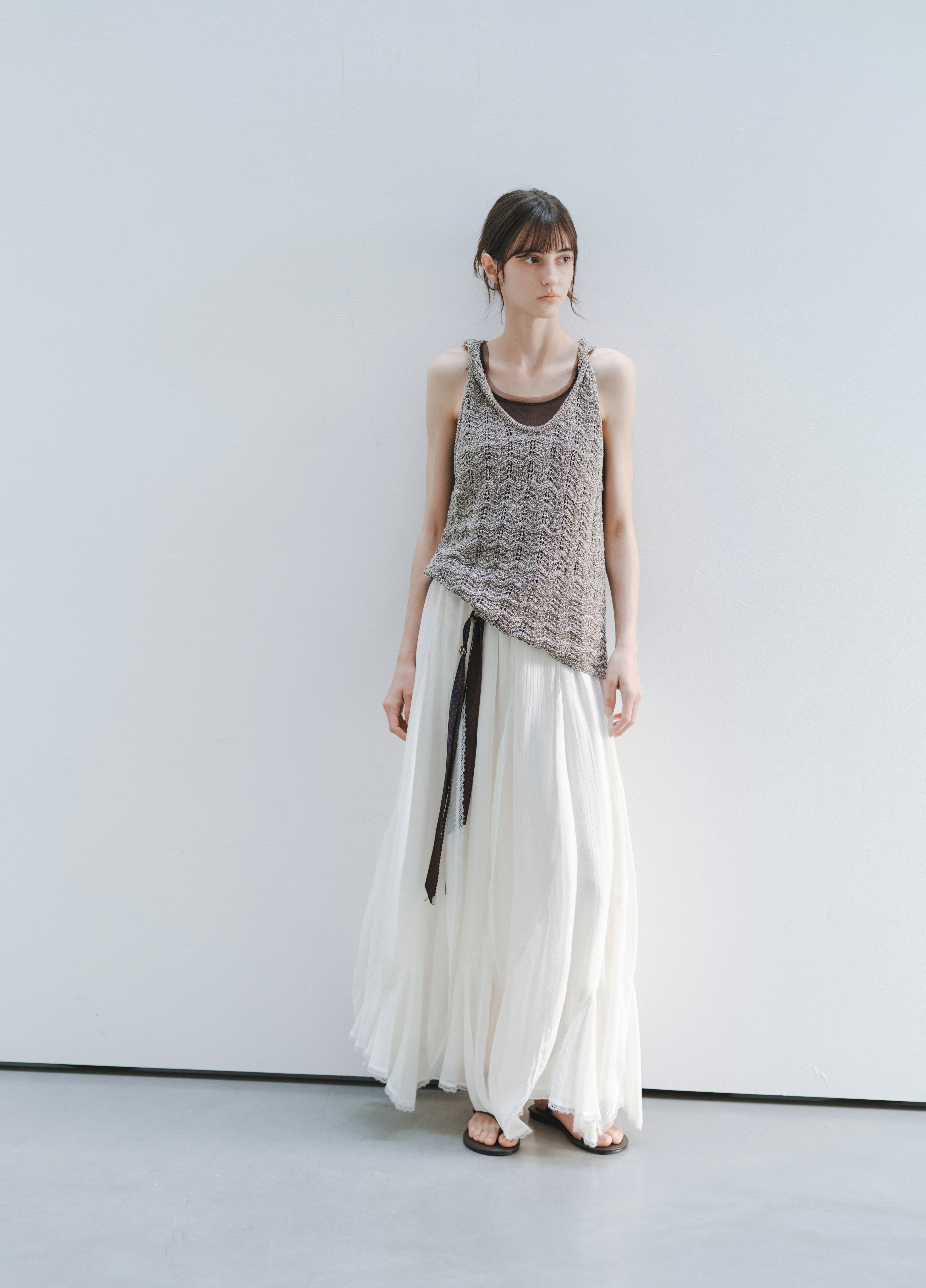 LOOSE TWIST KNIT VEST