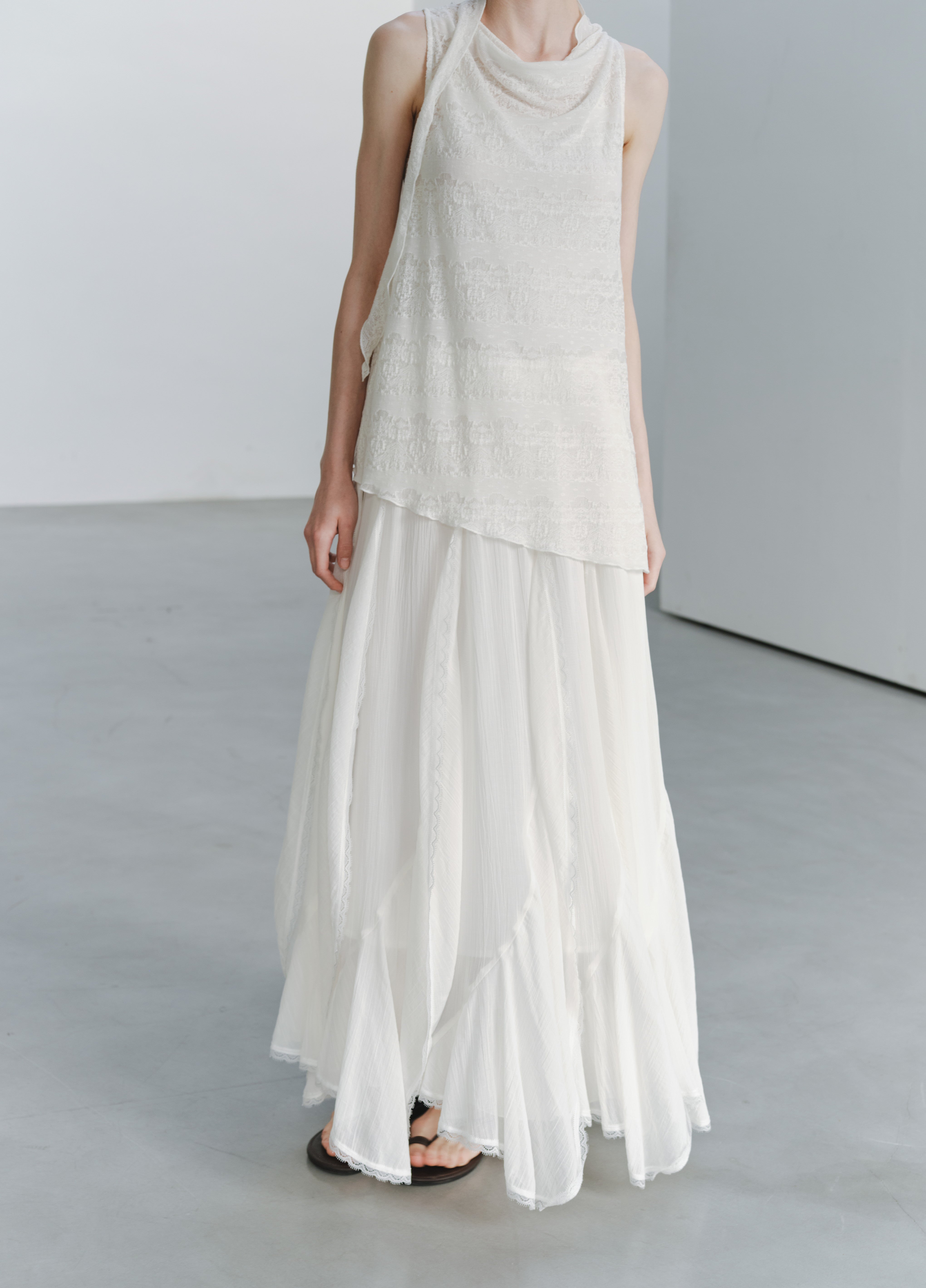 FRILL LACE TIERED SKIRT