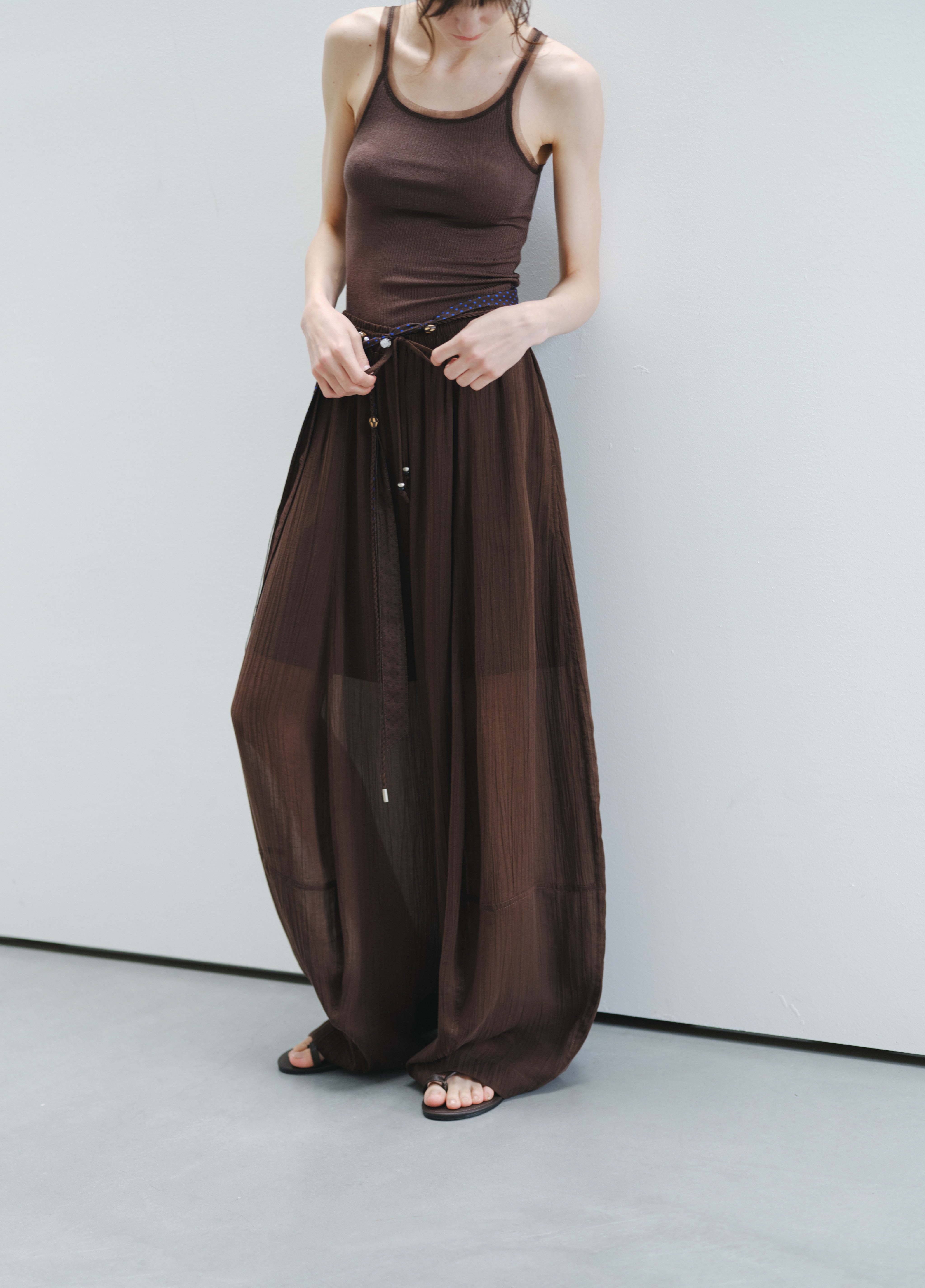 LAYERED SHEER DRAPE PANTS / レイヤードシアードレープパンツ