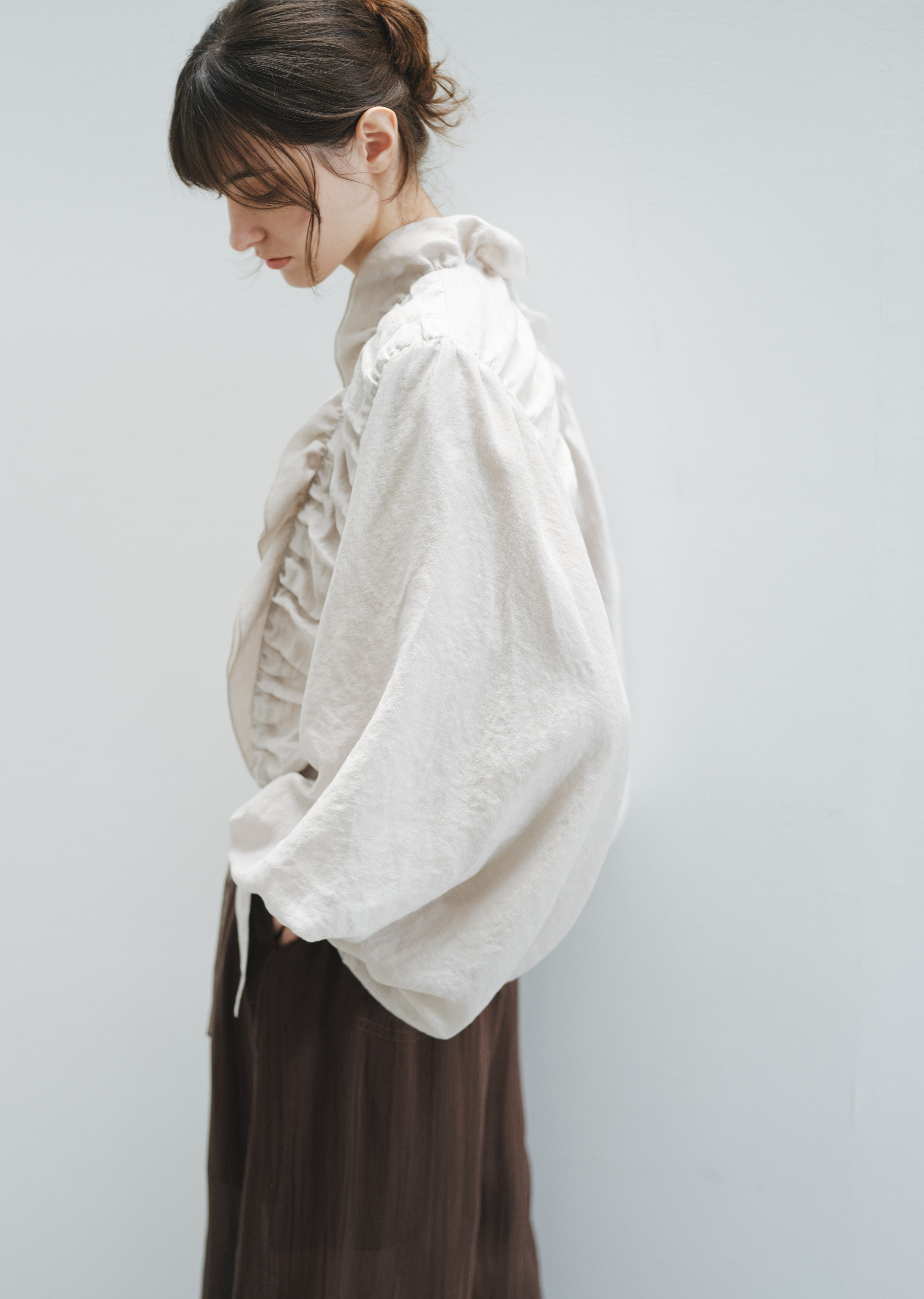 FRILL GATHER DRAPE BLOUSON / 프릴 개더 드레이프 블라우스