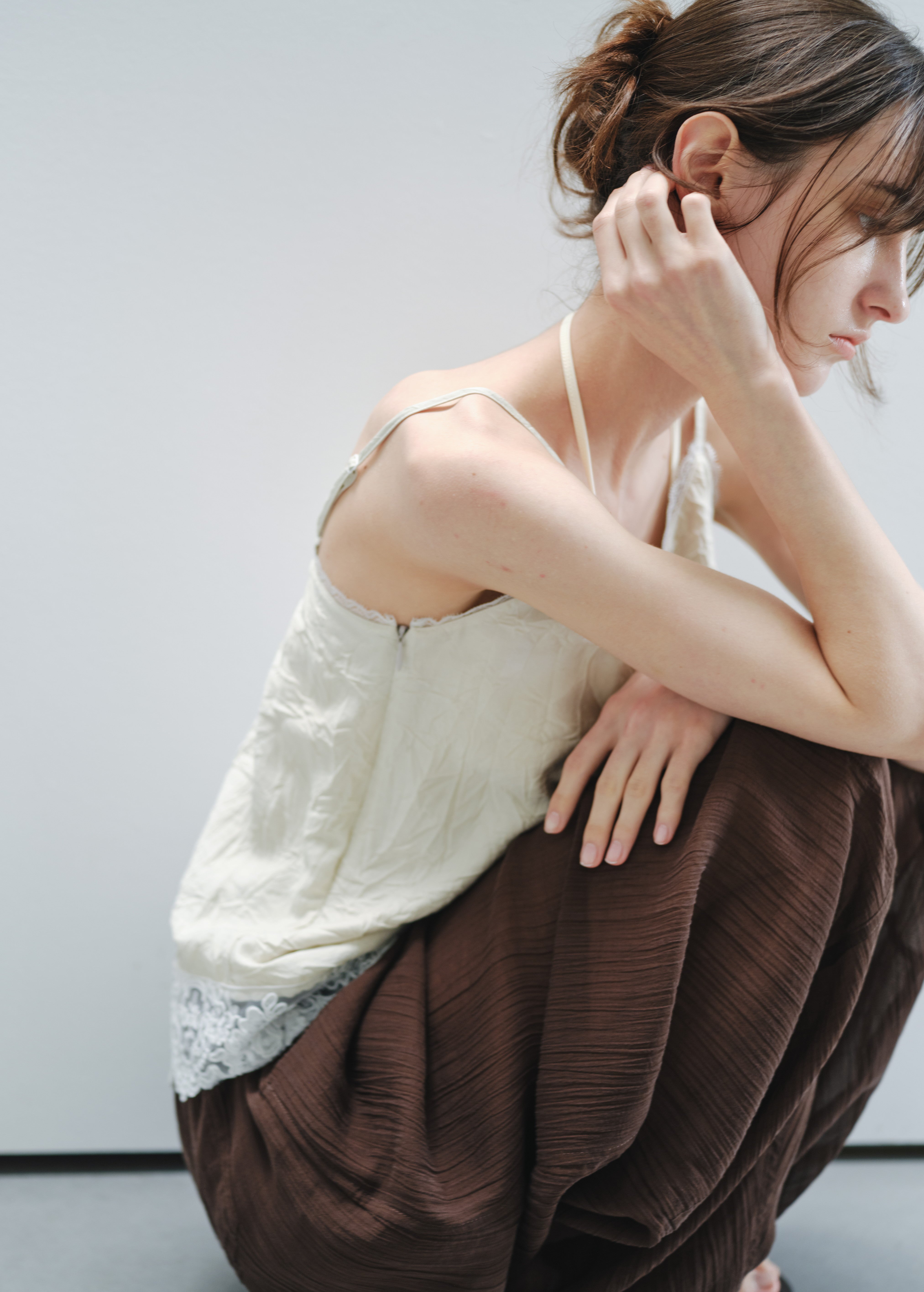 LAYERED SHEER DRAPE PANTS / レイヤードシアードレープパンツ