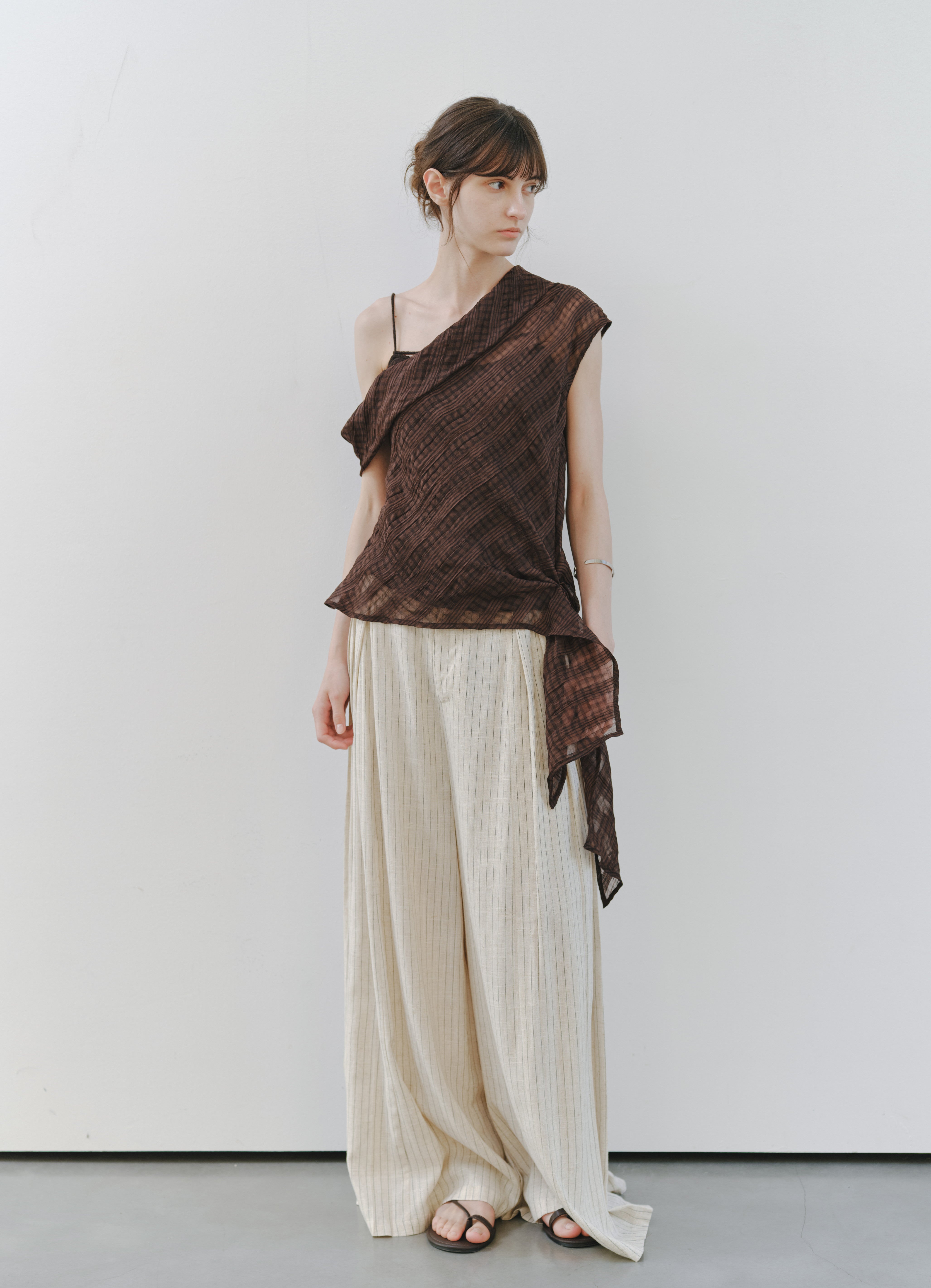 SIDE EDGE CHECK BLOUSE