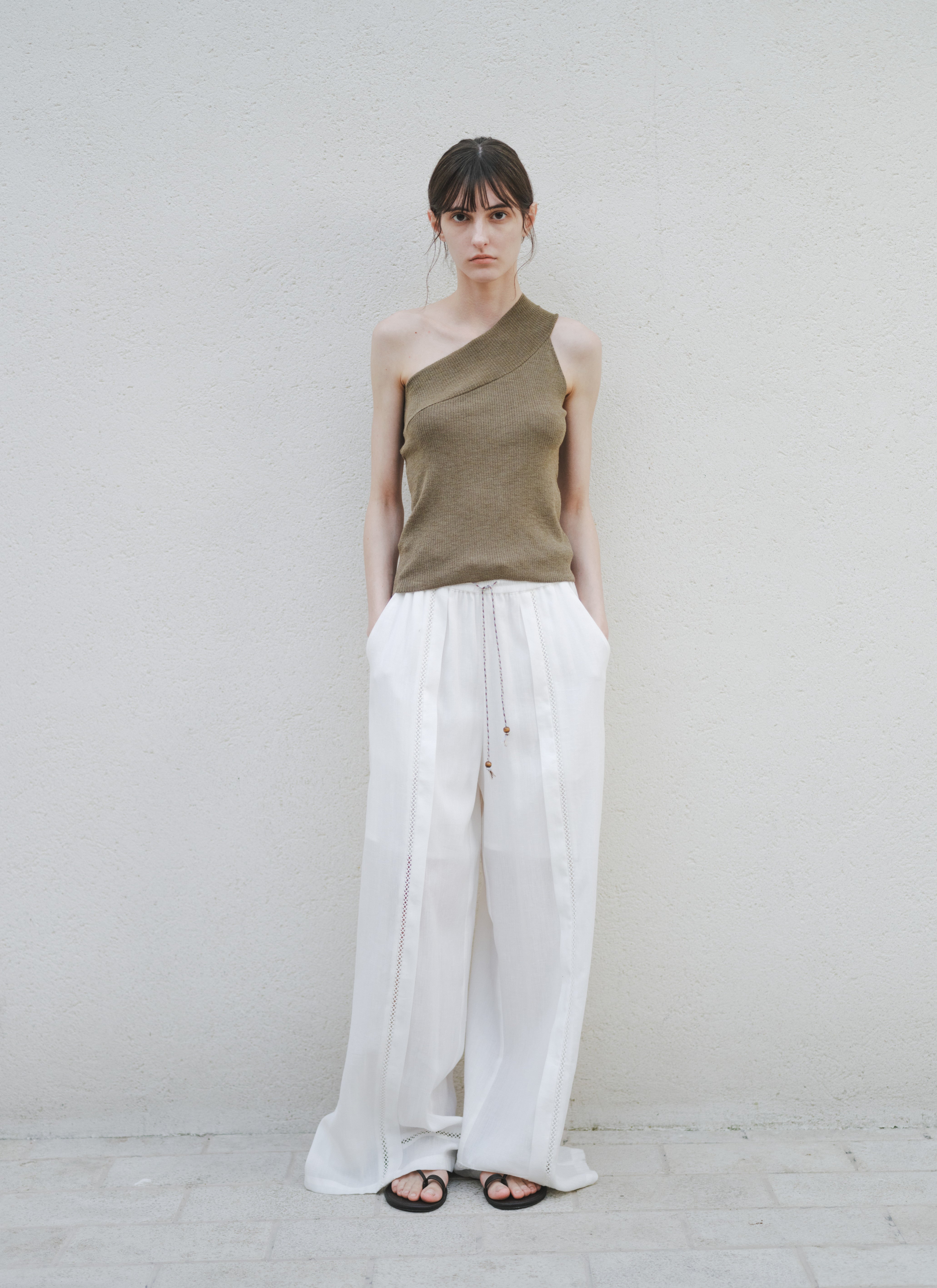 CROCHET LINE WIDE PANTS