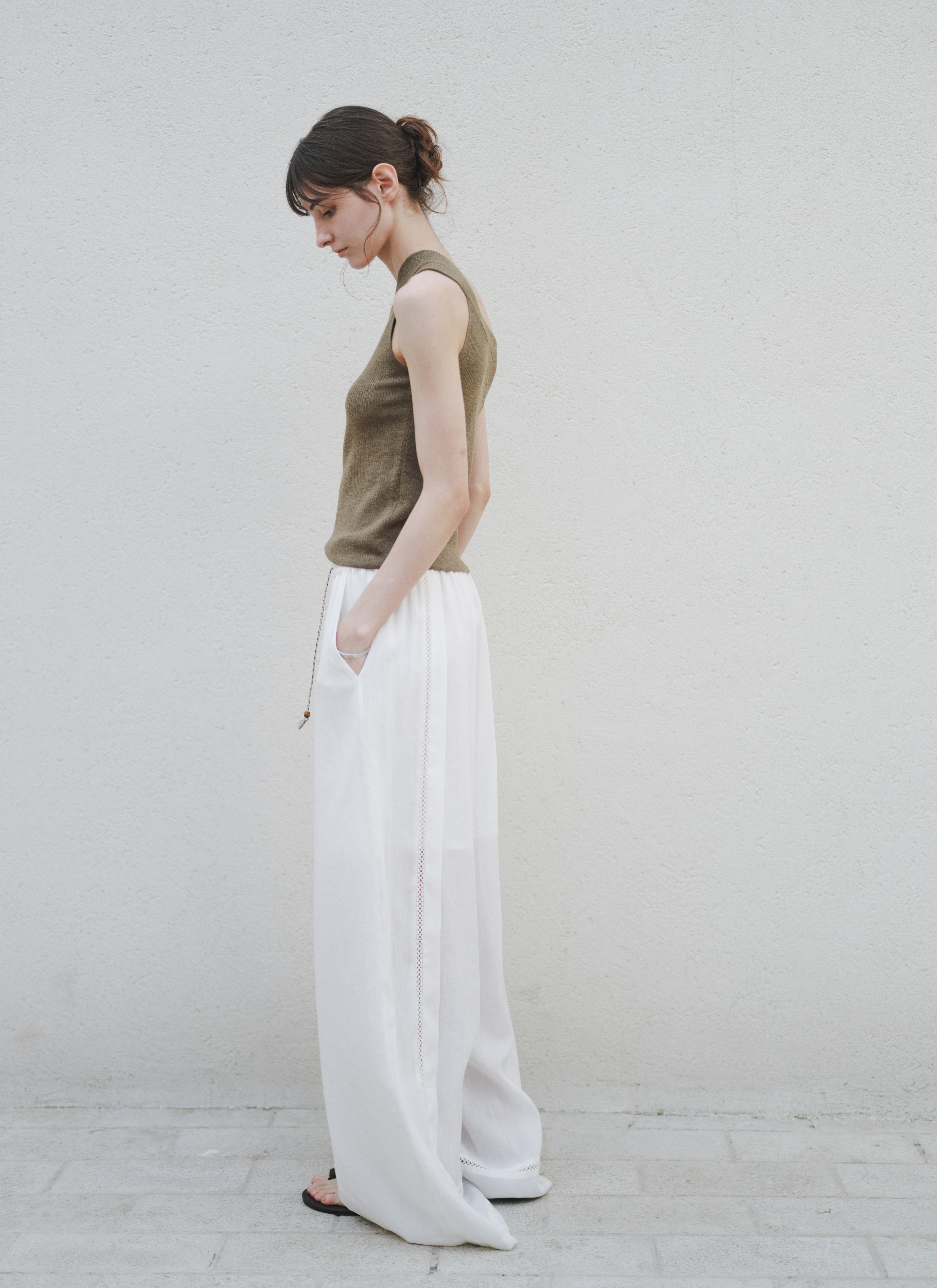CROCHET LINE WIDE PANTS